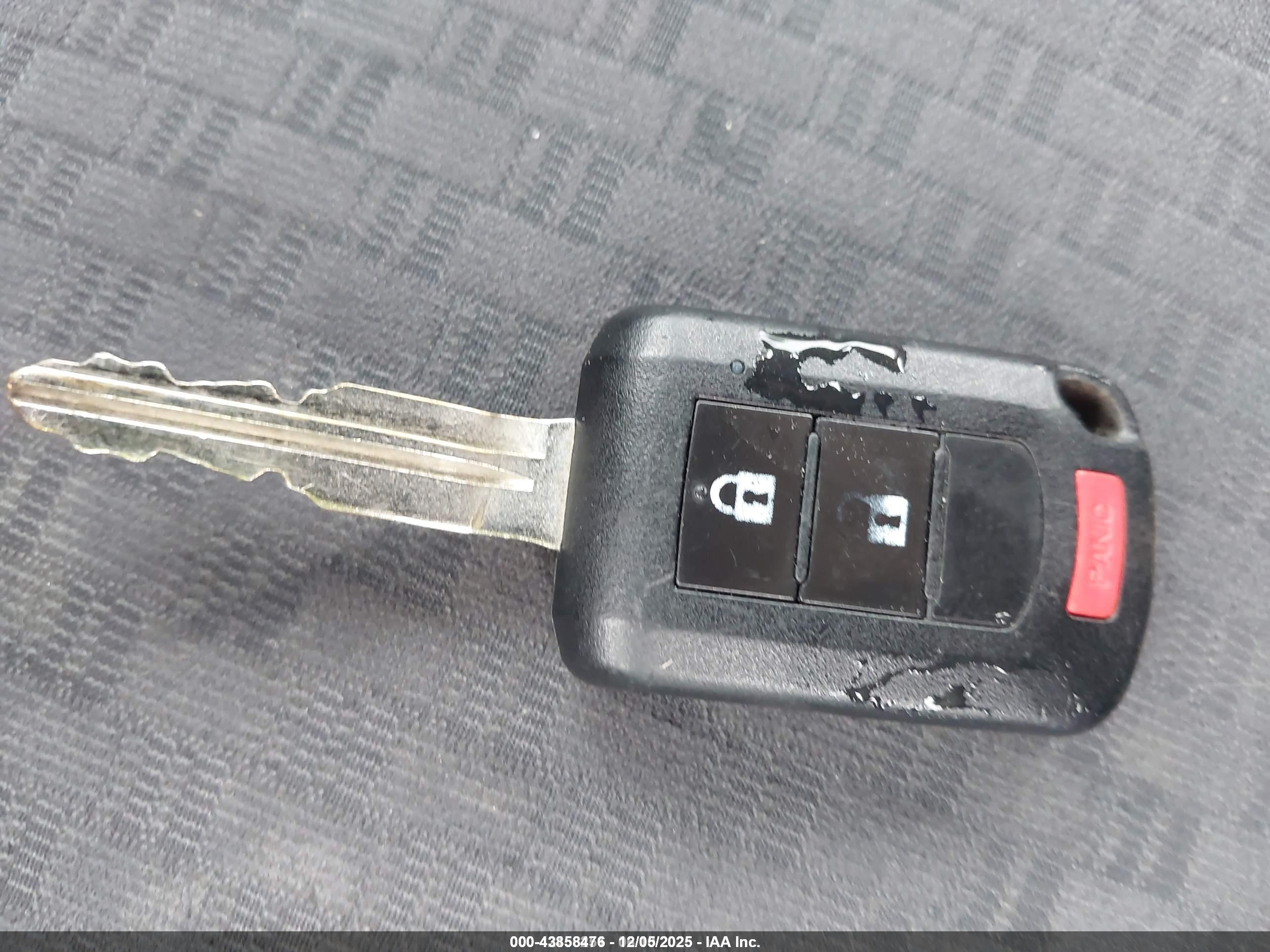 MITSUBISHI MIRAGE image 11