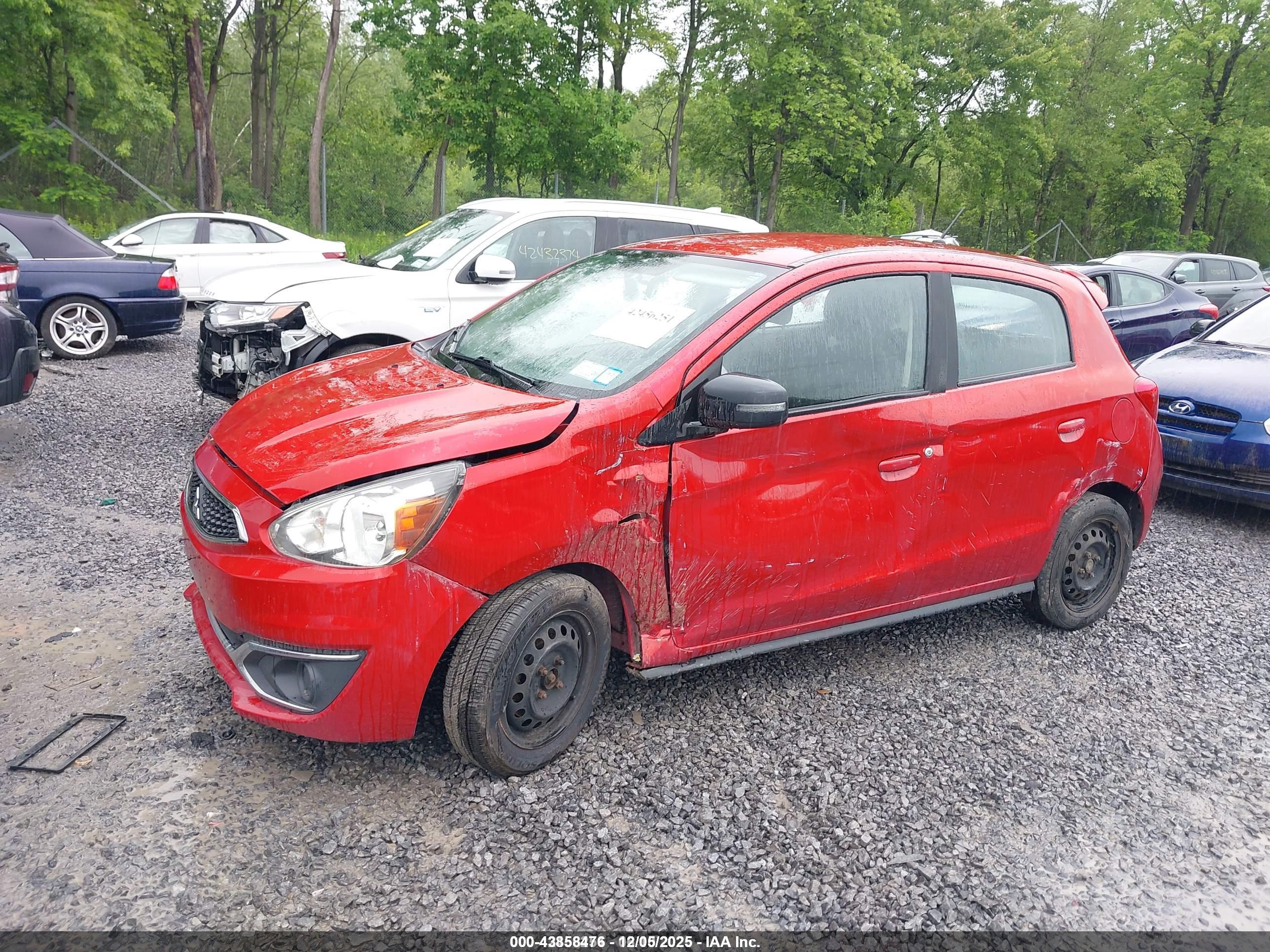 MITSUBISHI MIRAGE image 6