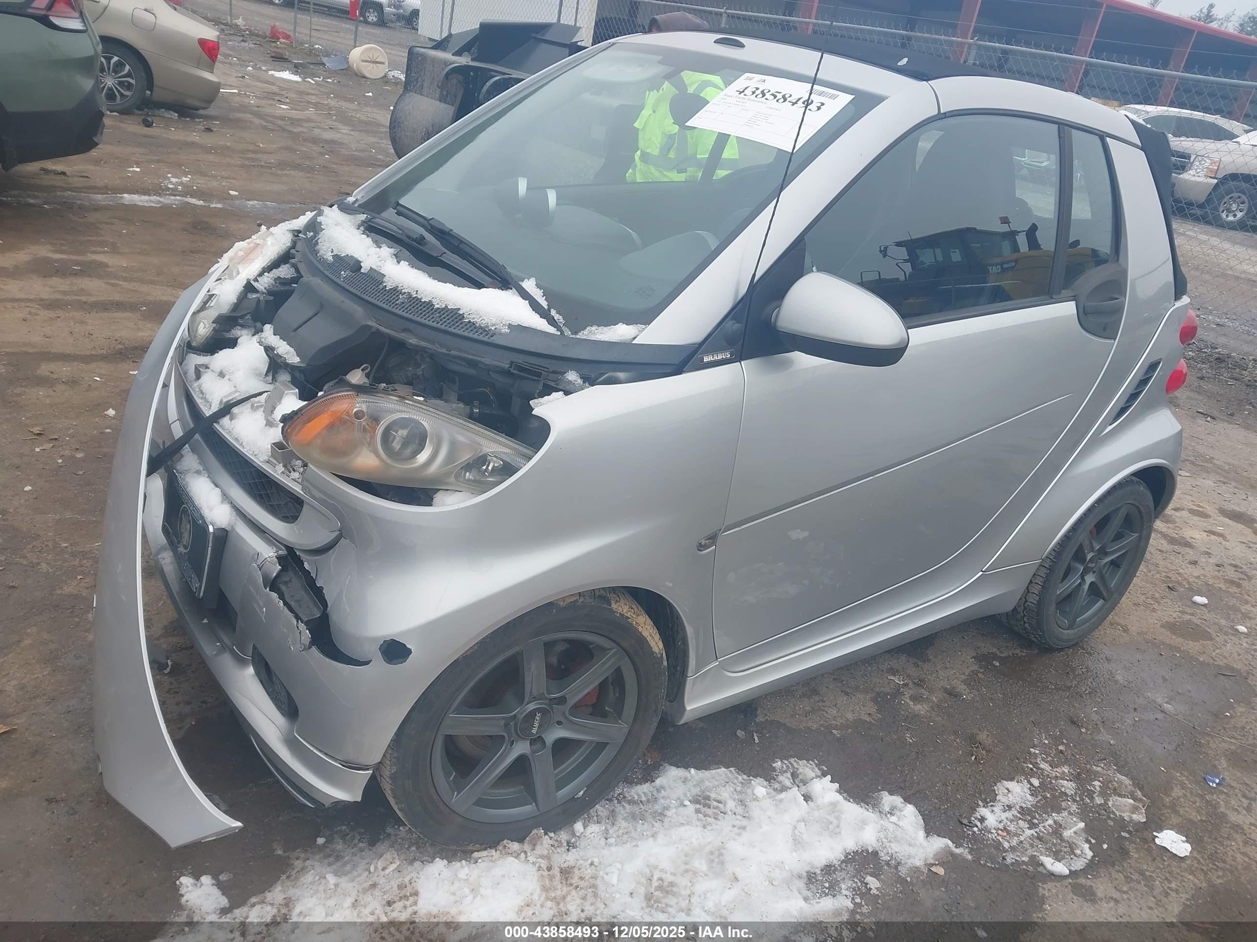 SMART FORTWO image 2