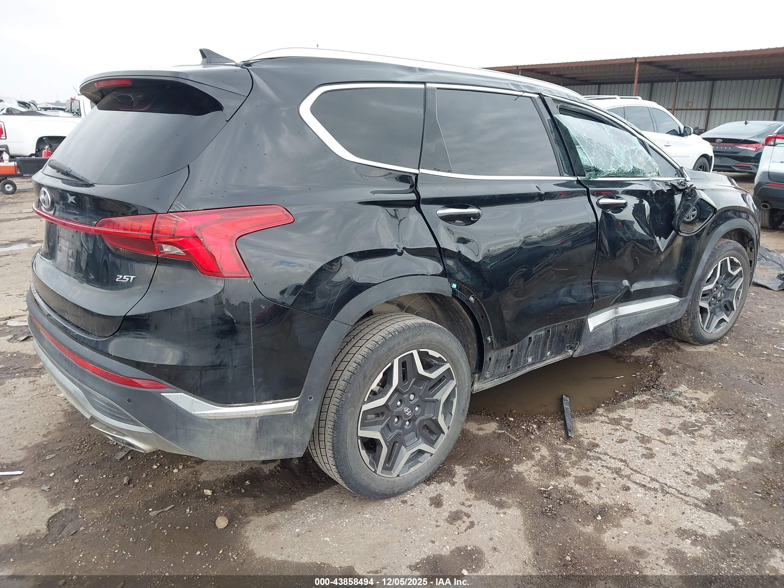 HYUNDAI SANTA image 4