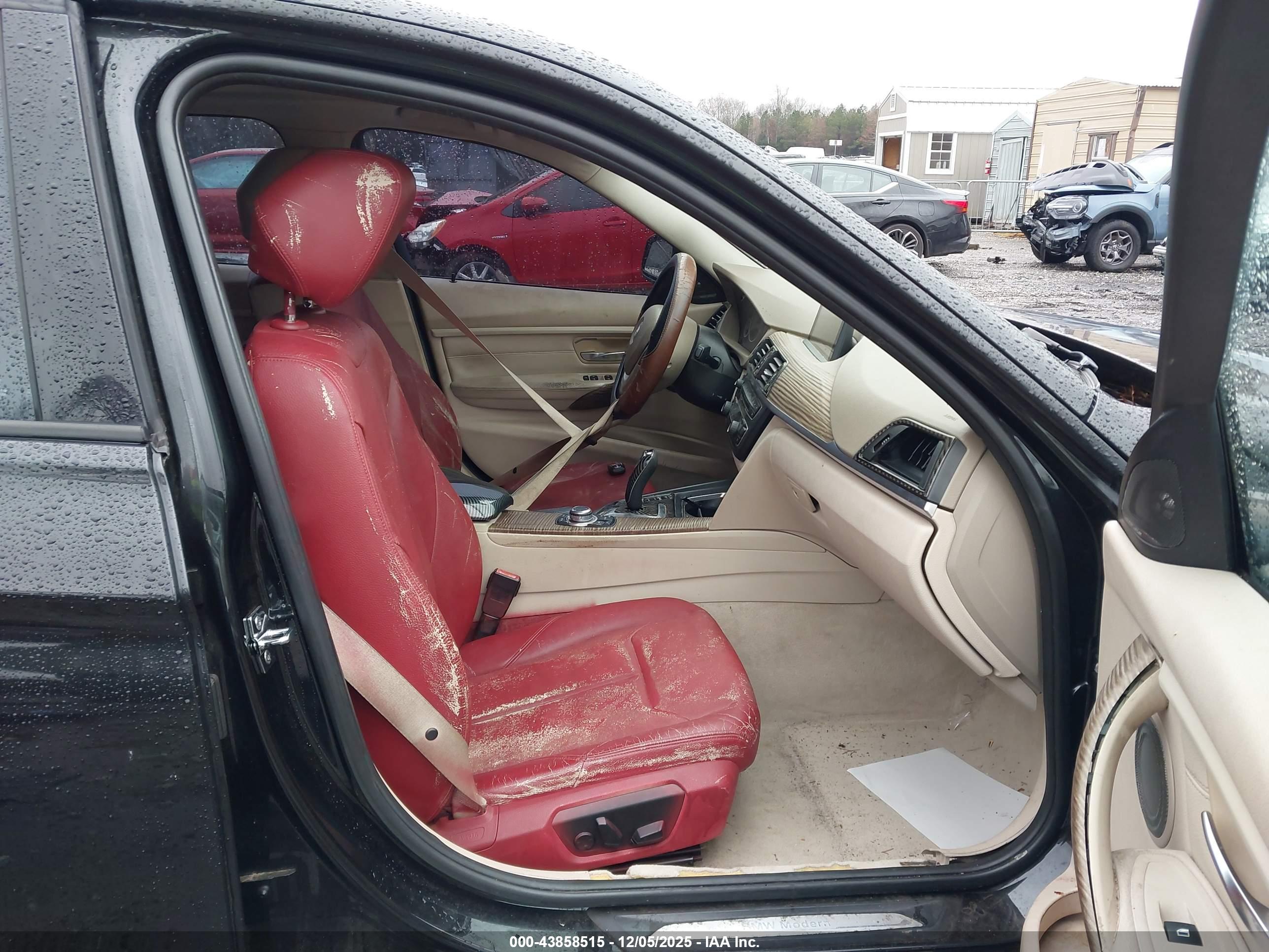 BMW 328I image 5
