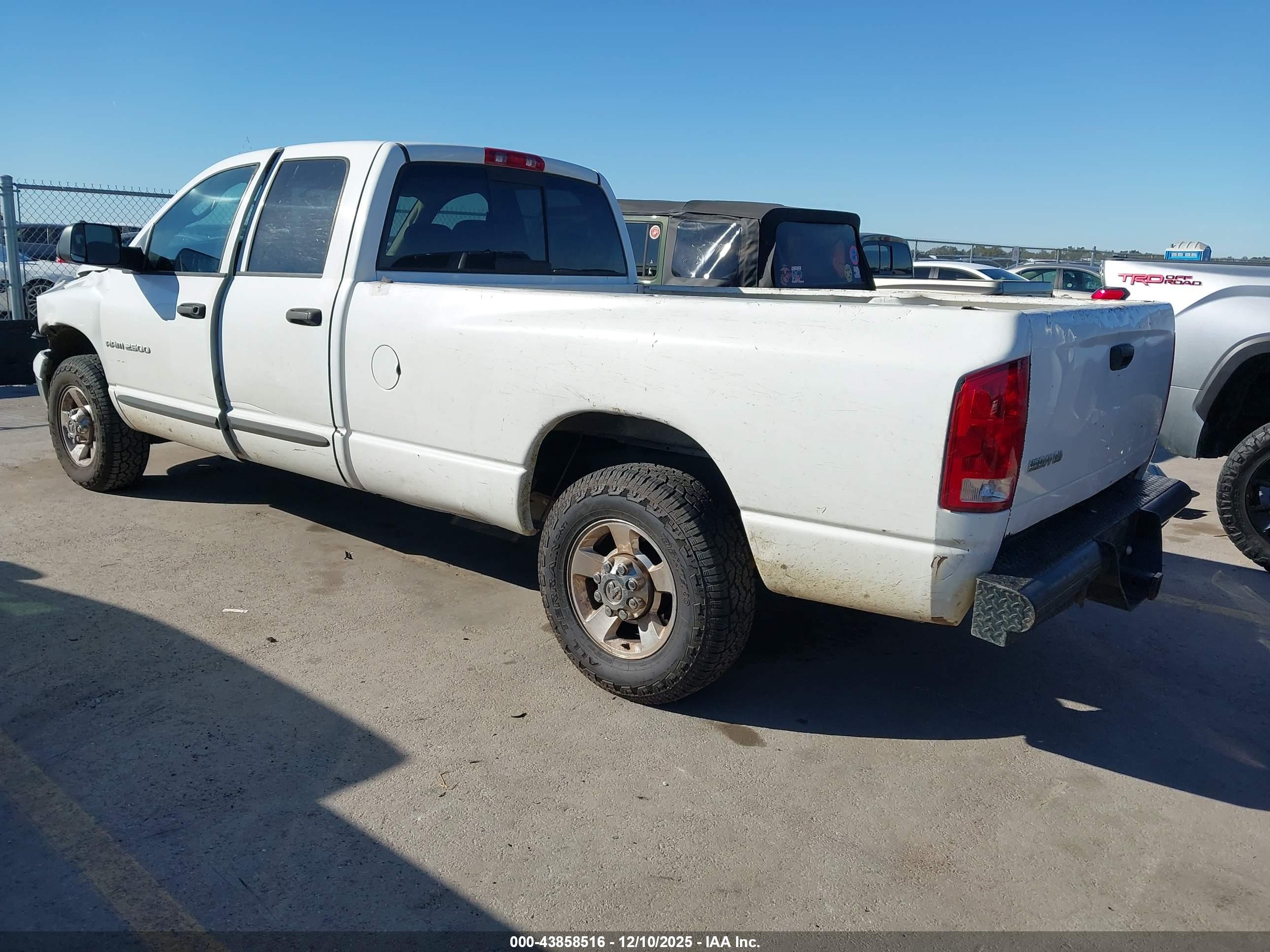 DODGE RAM image 3