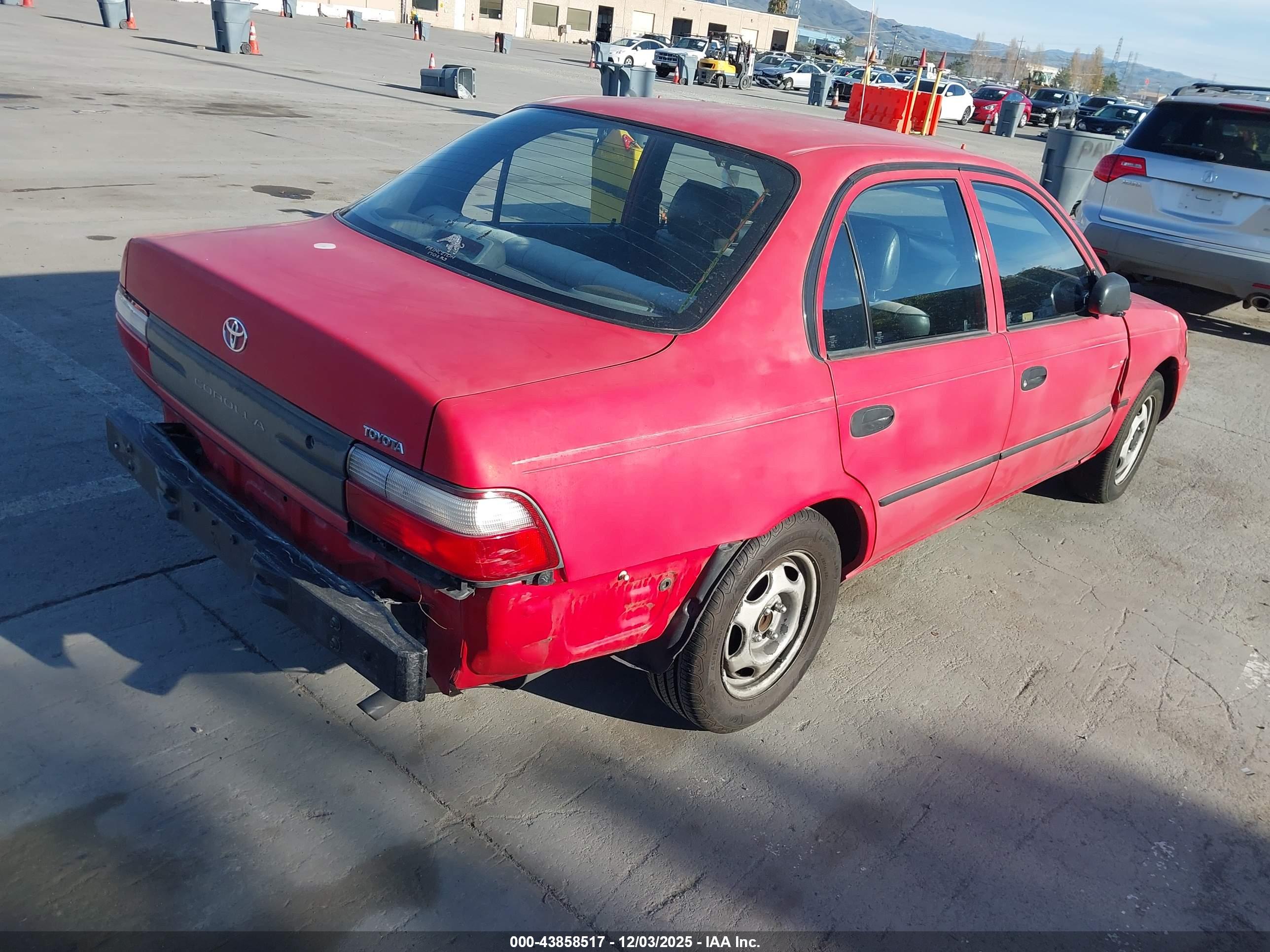 TOYOTA COROLLA image 4