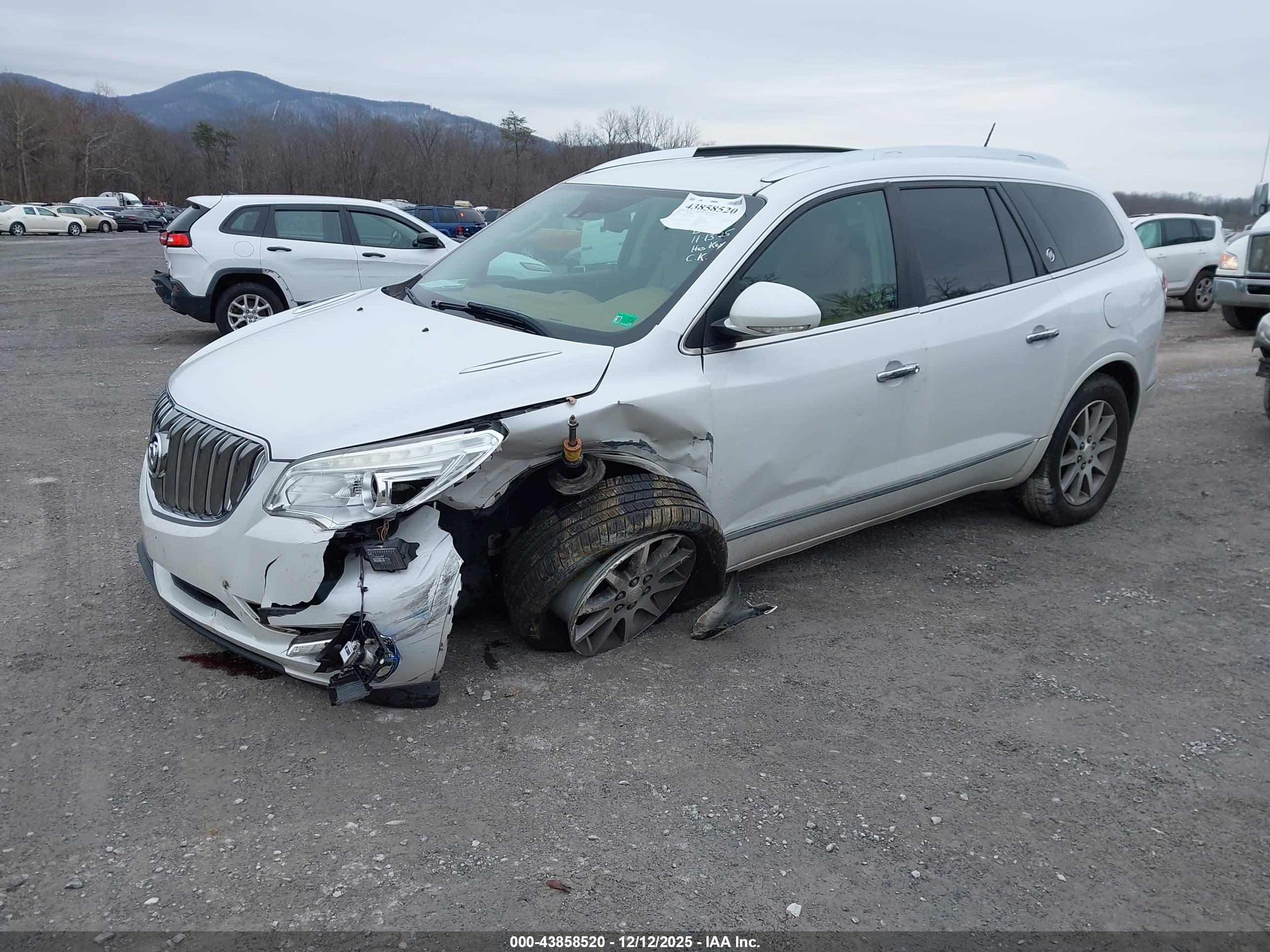 BUICK ENCLAVE image 2
