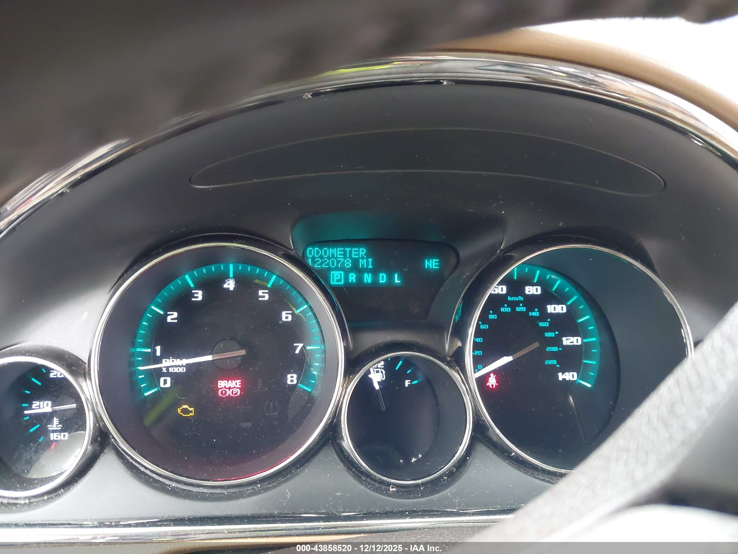 BUICK ENCLAVE image 7