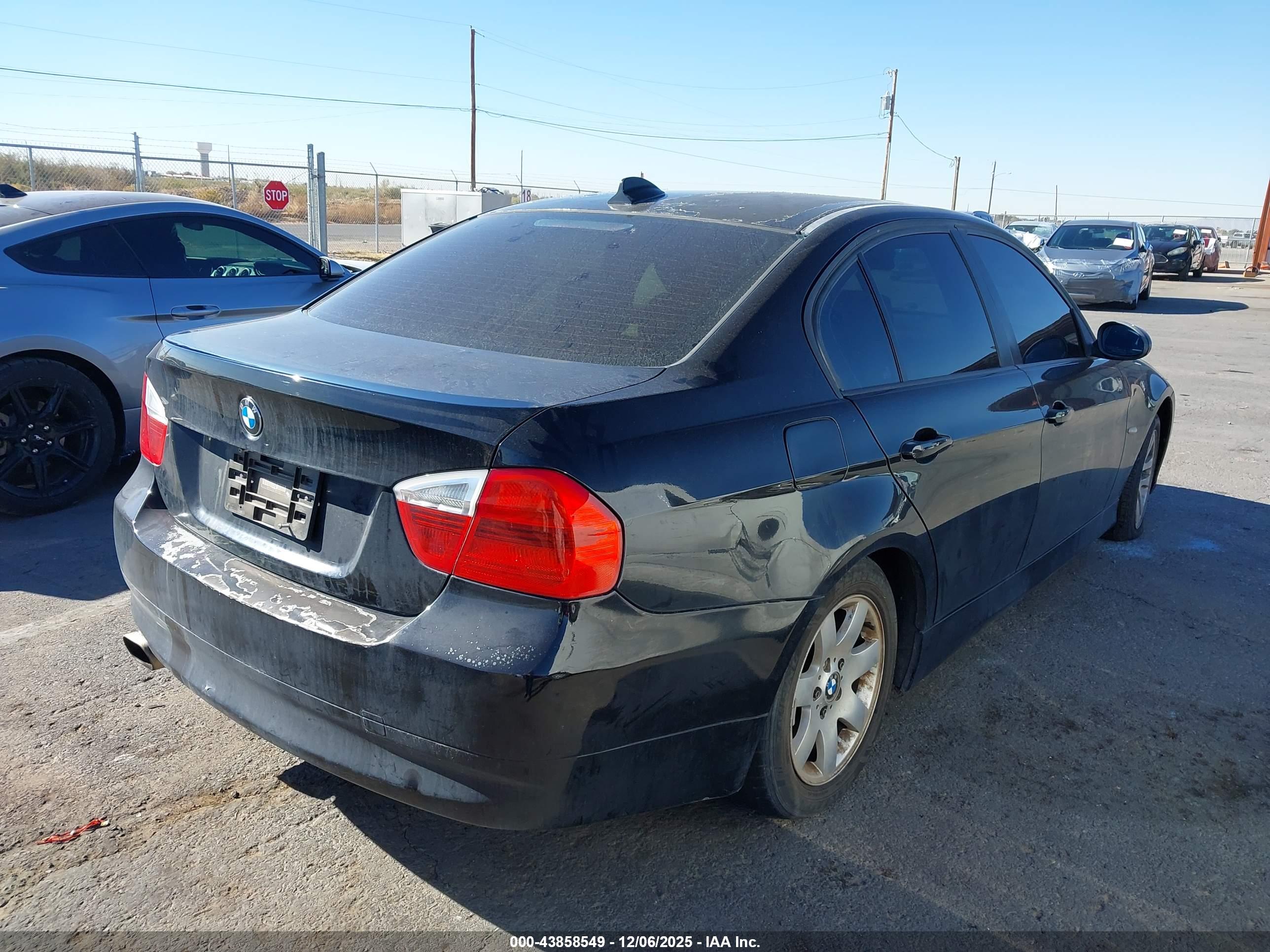BMW 328I image 4