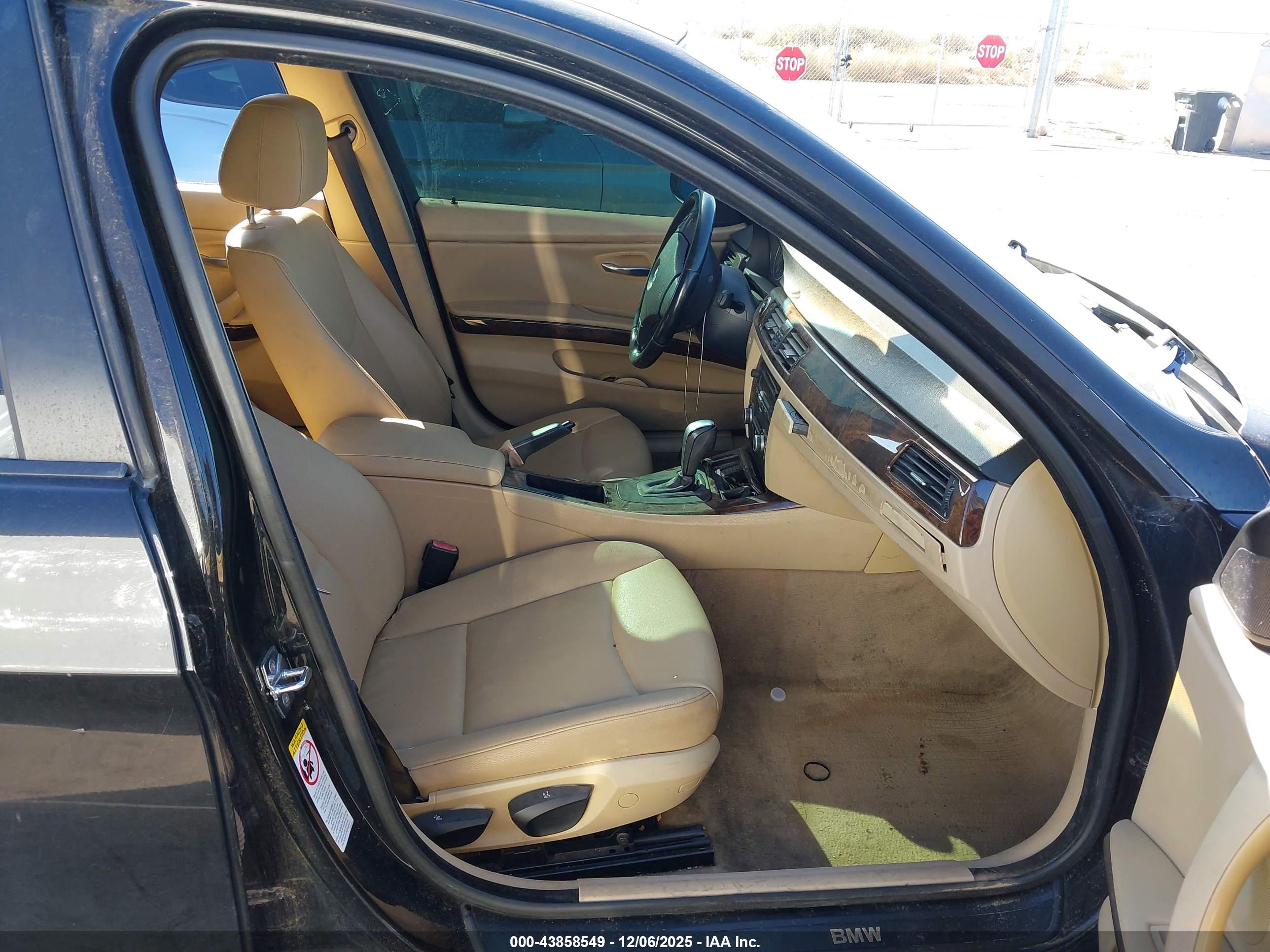 BMW 328I image 5