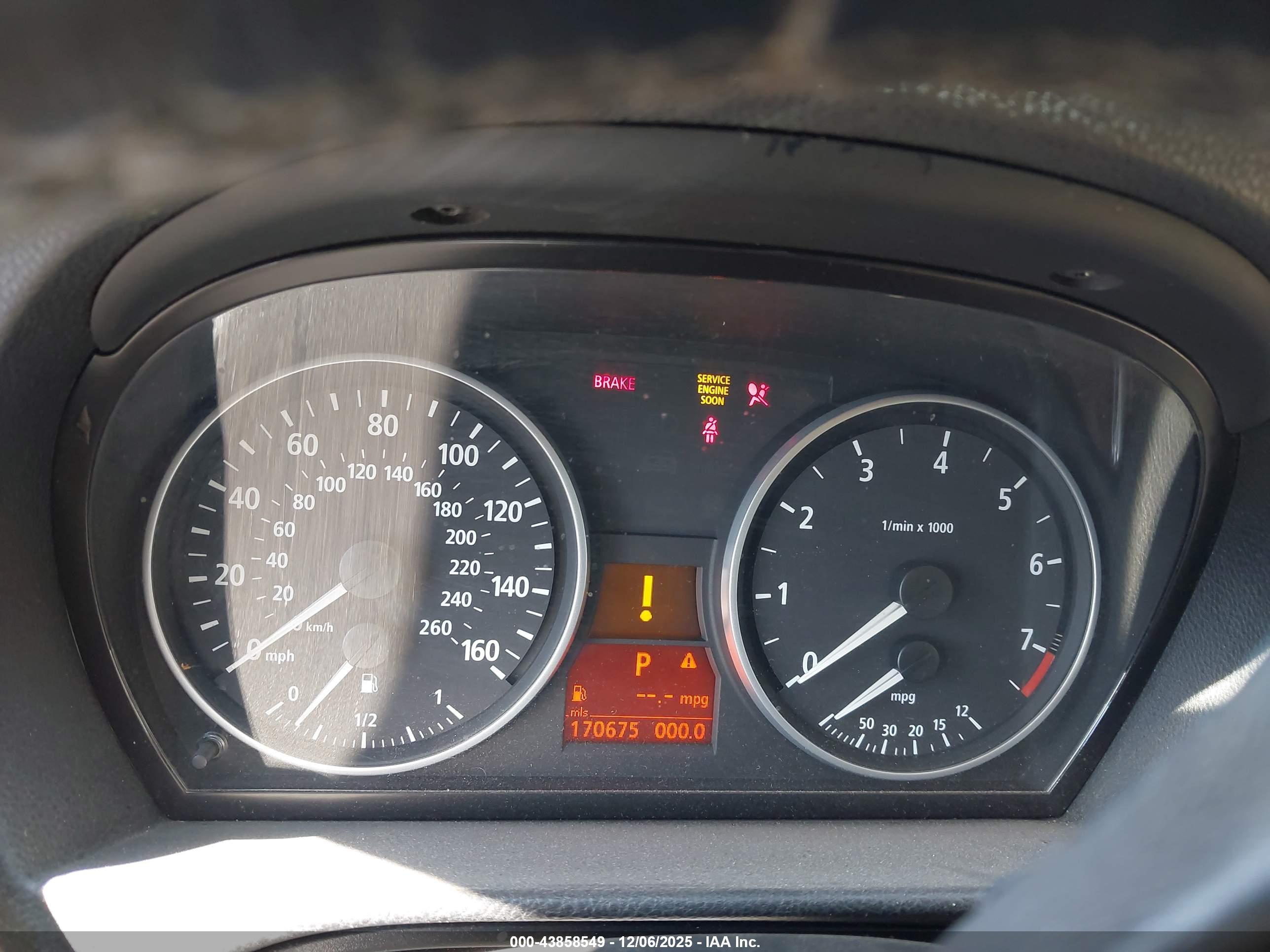 BMW 328I image 7
