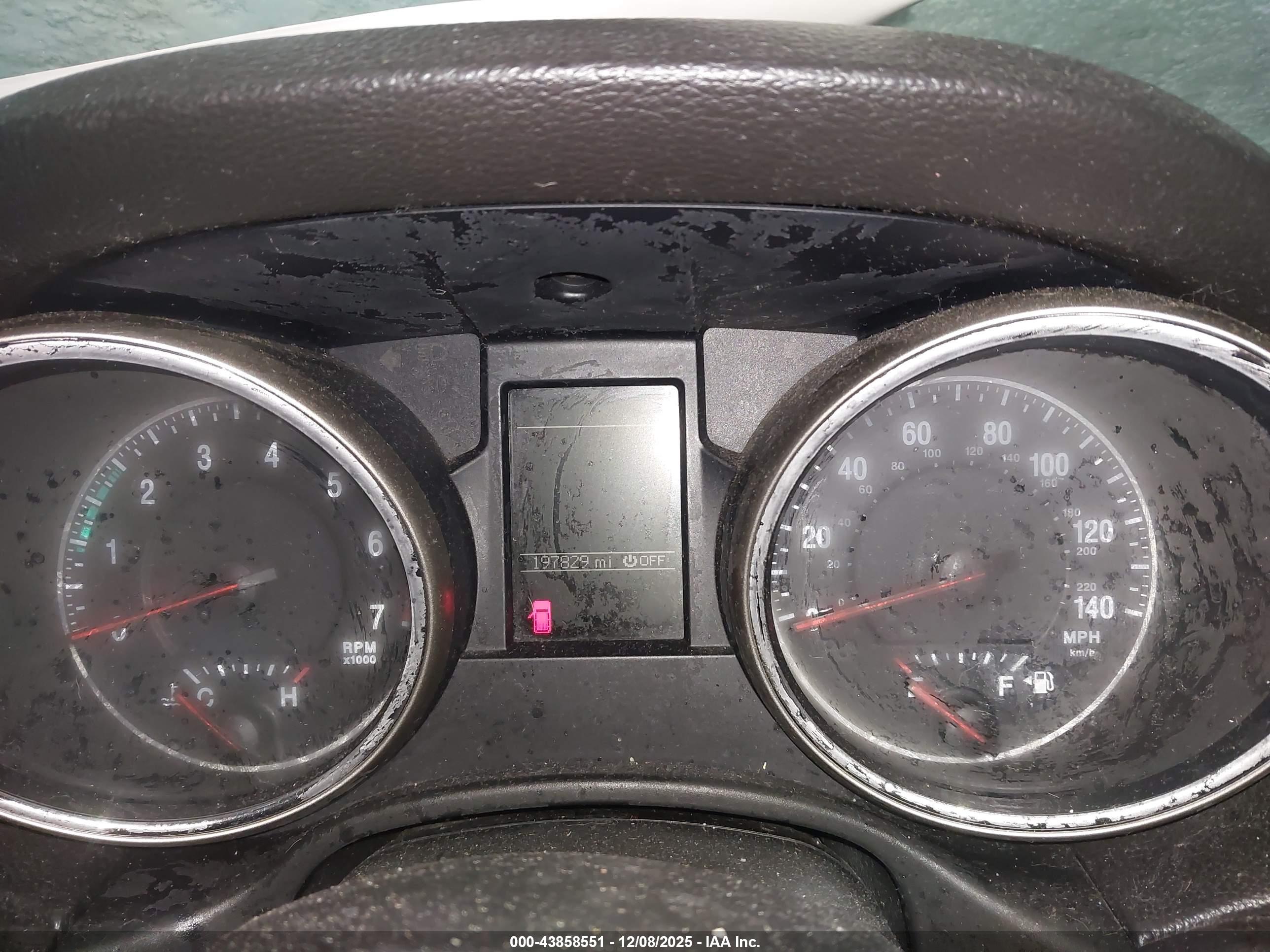 JEEP GRAND image 7
