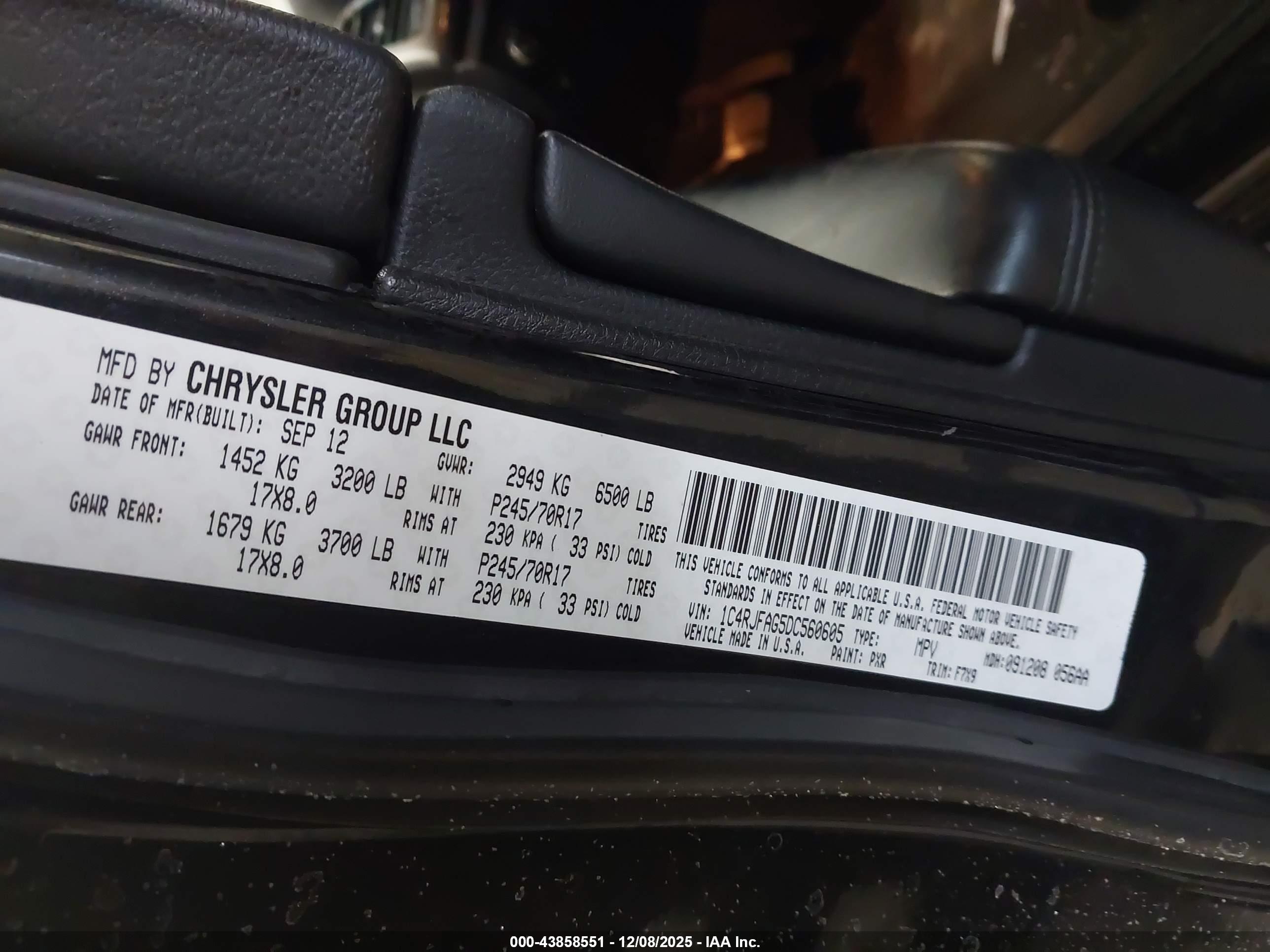 JEEP GRAND image 9