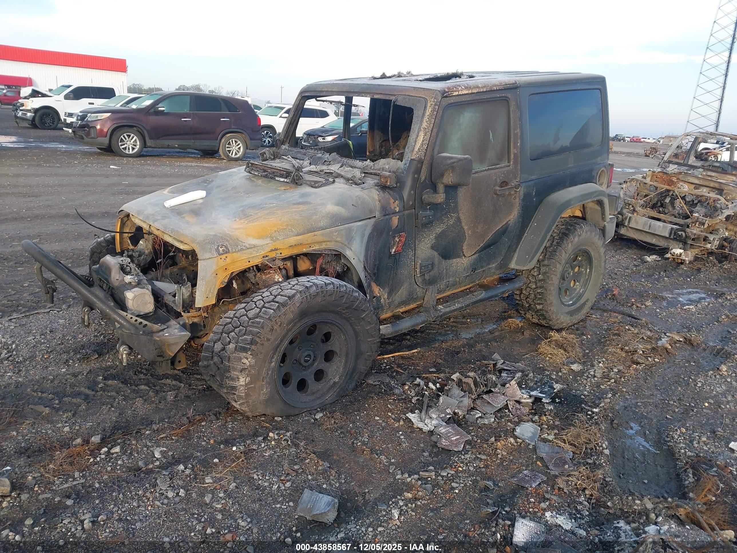 JEEP WRANGLER image 2