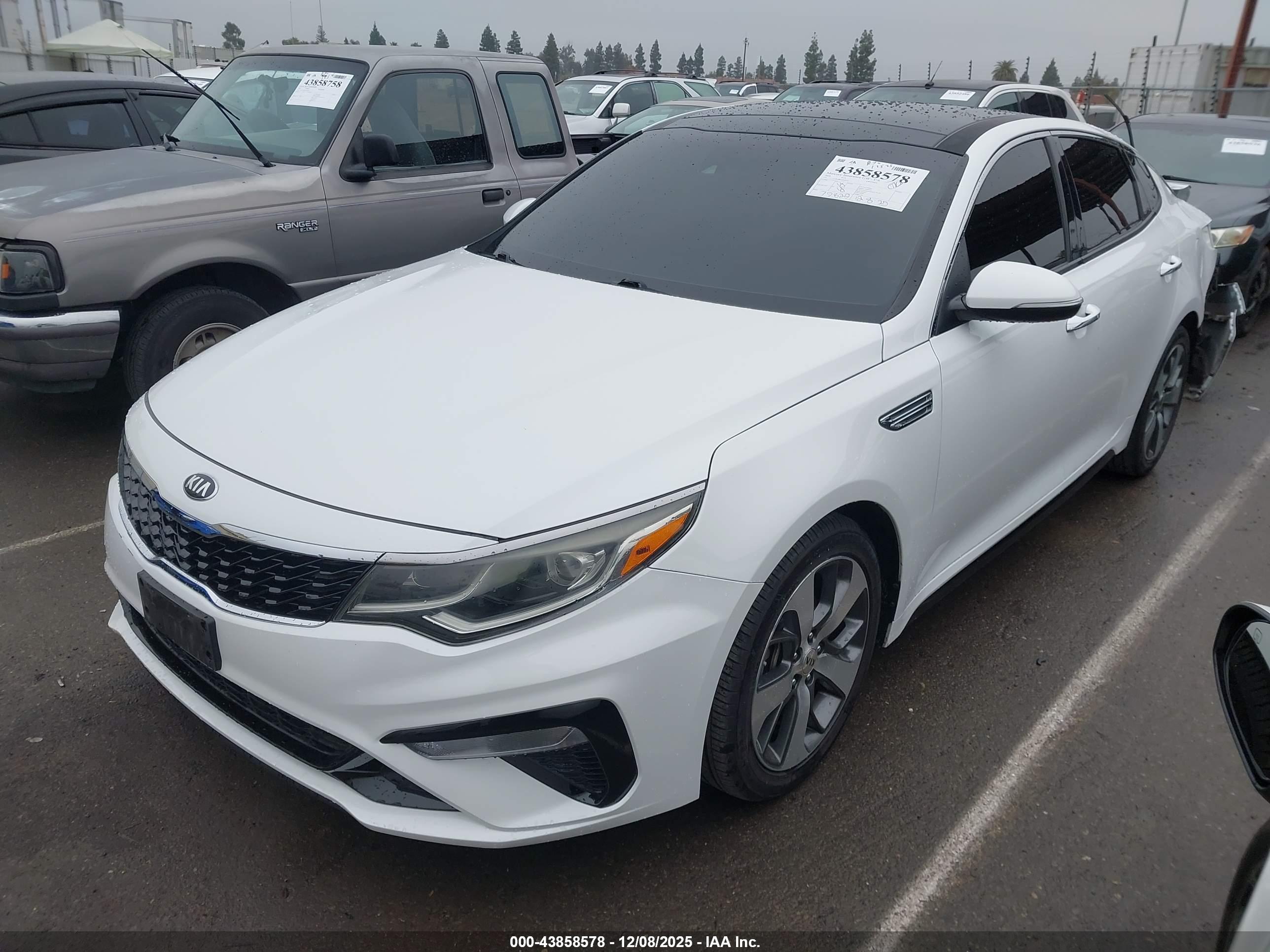 KIA OPTIMA image 2