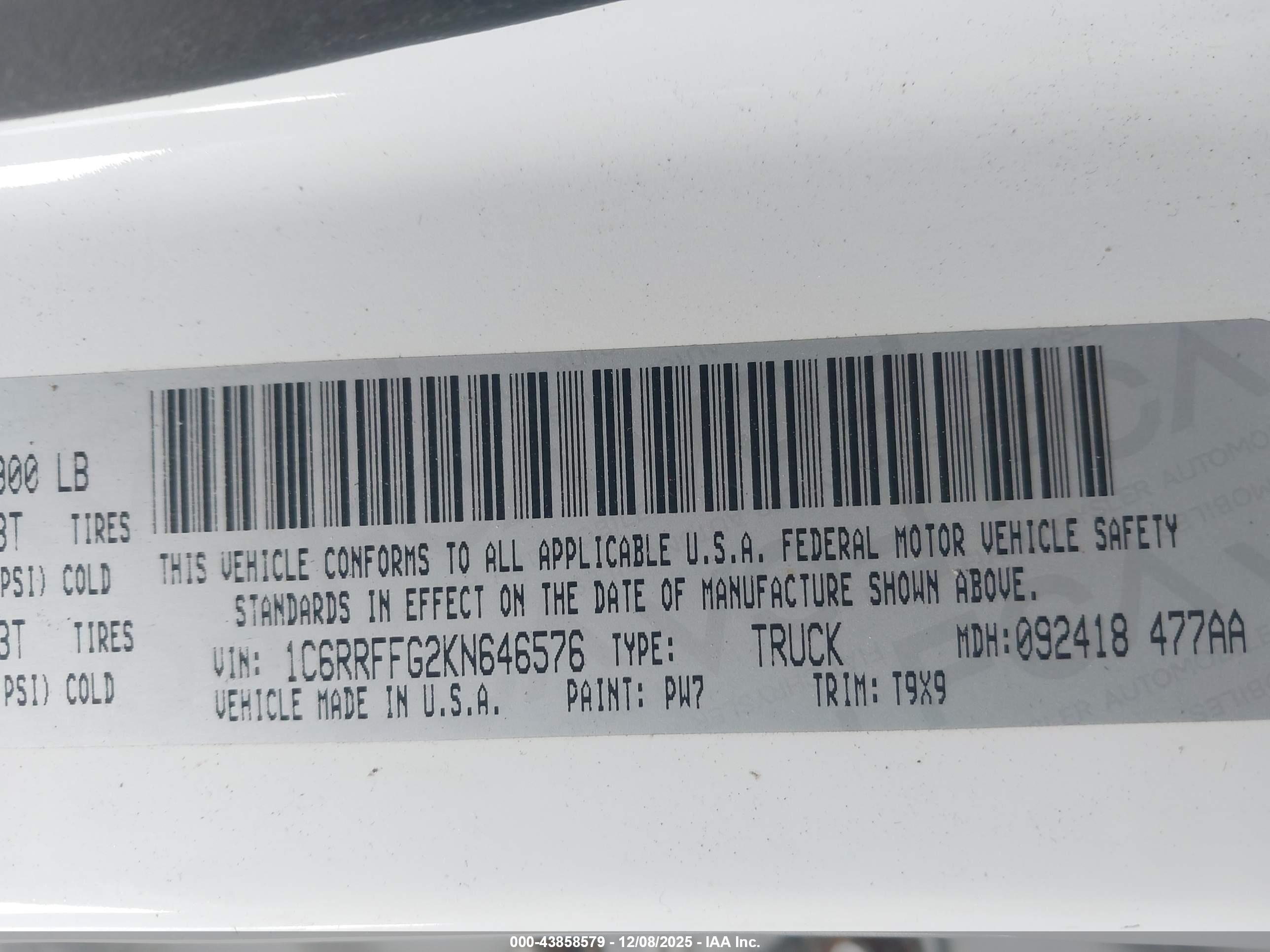 RAM 1500 image 9