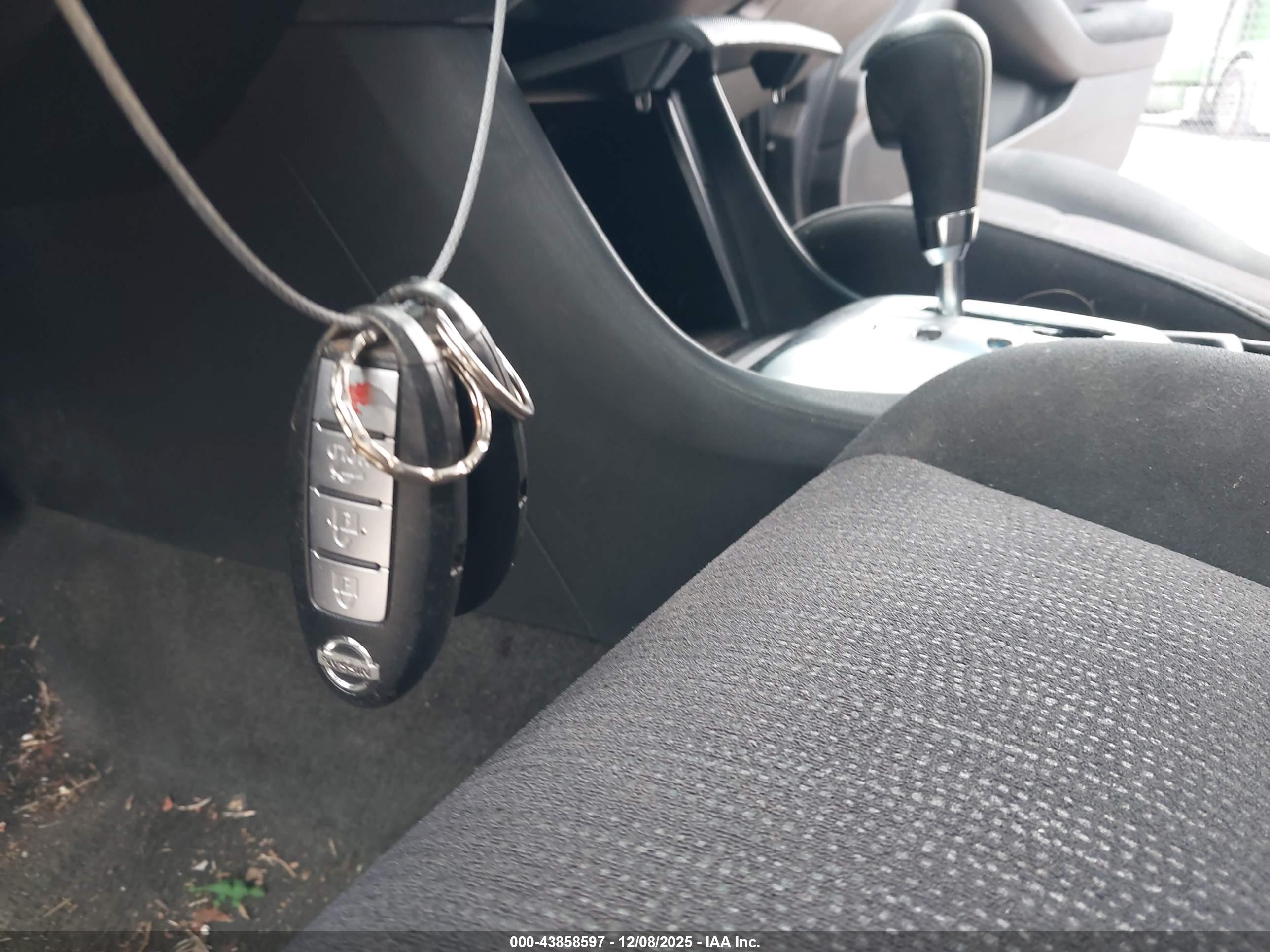 NISSAN ALTIMA image 11