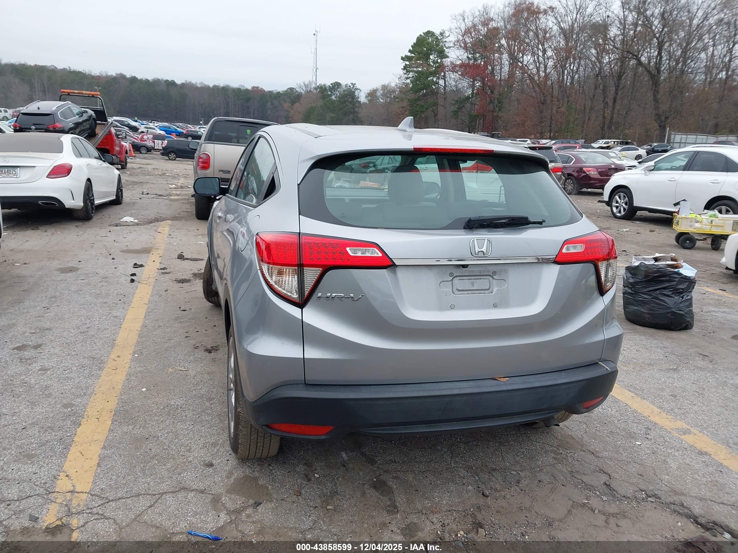 HONDA HR-V image 3