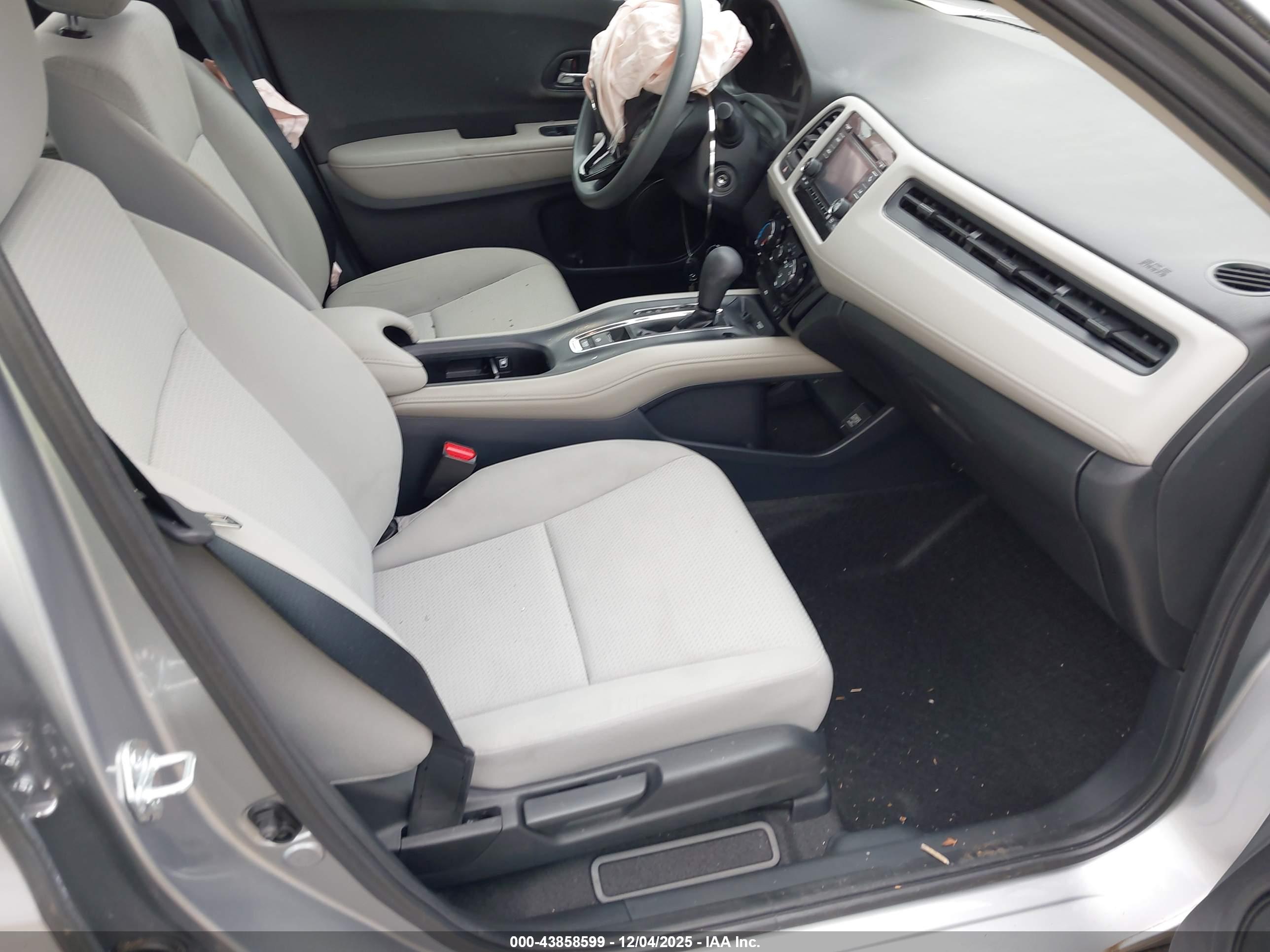 HONDA HR-V image 5