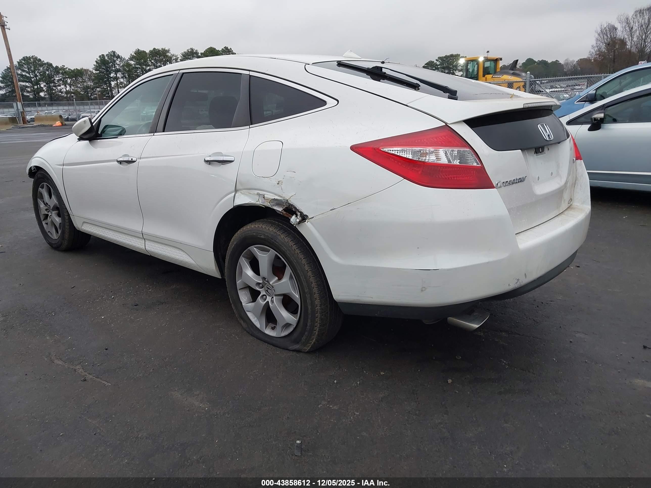 HONDA CROSSTOUR image 3