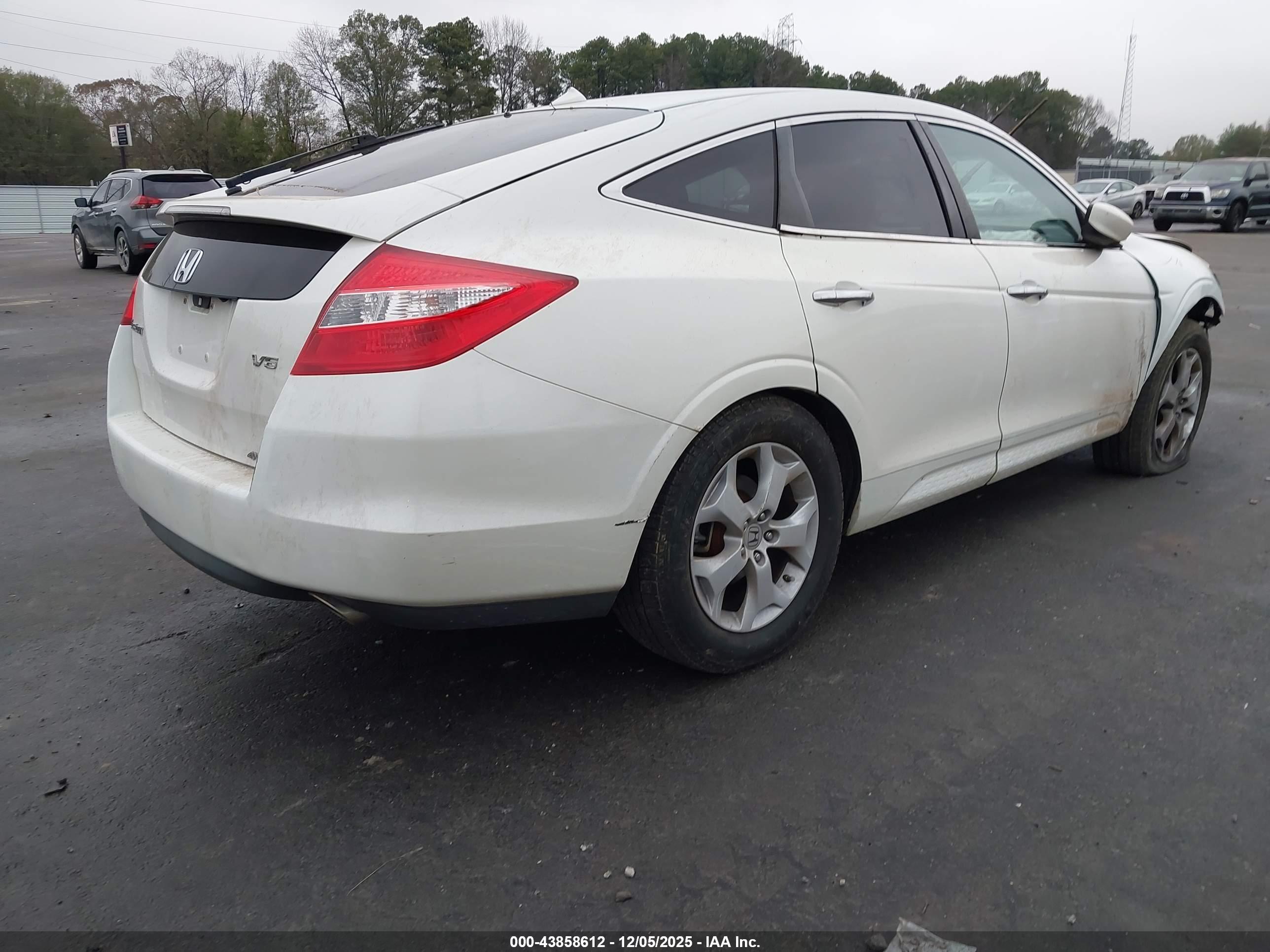 HONDA CROSSTOUR image 4