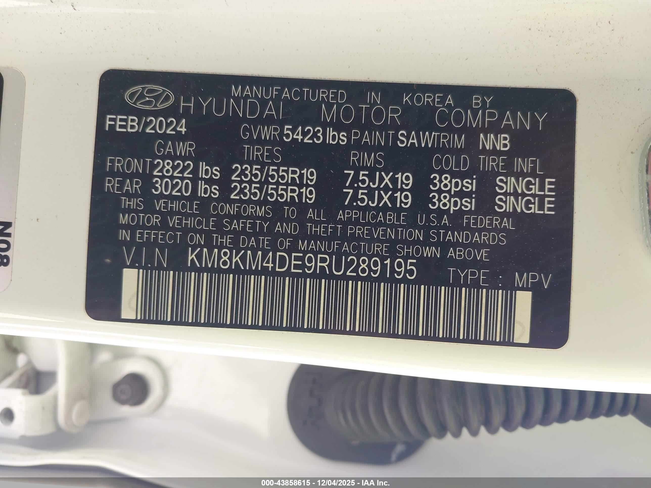 HYUNDAI IONIQ image 9