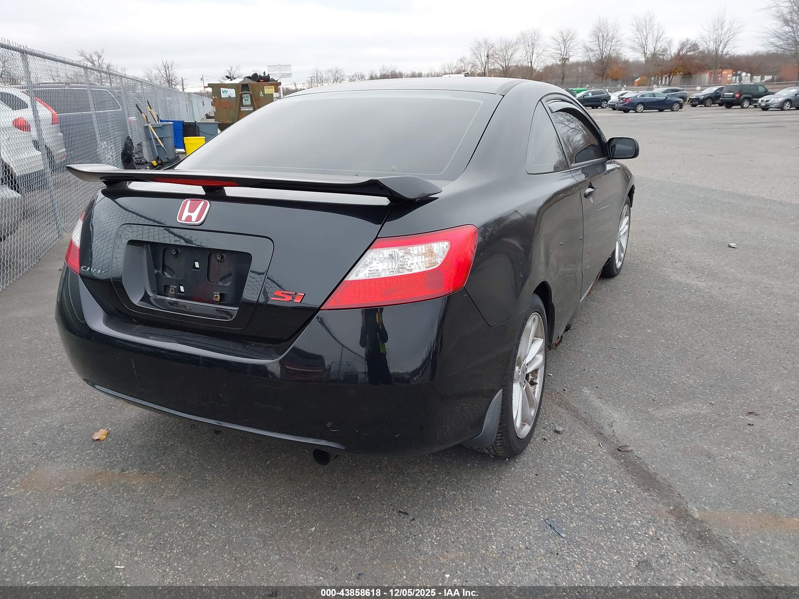 HONDA CIVIC image 4