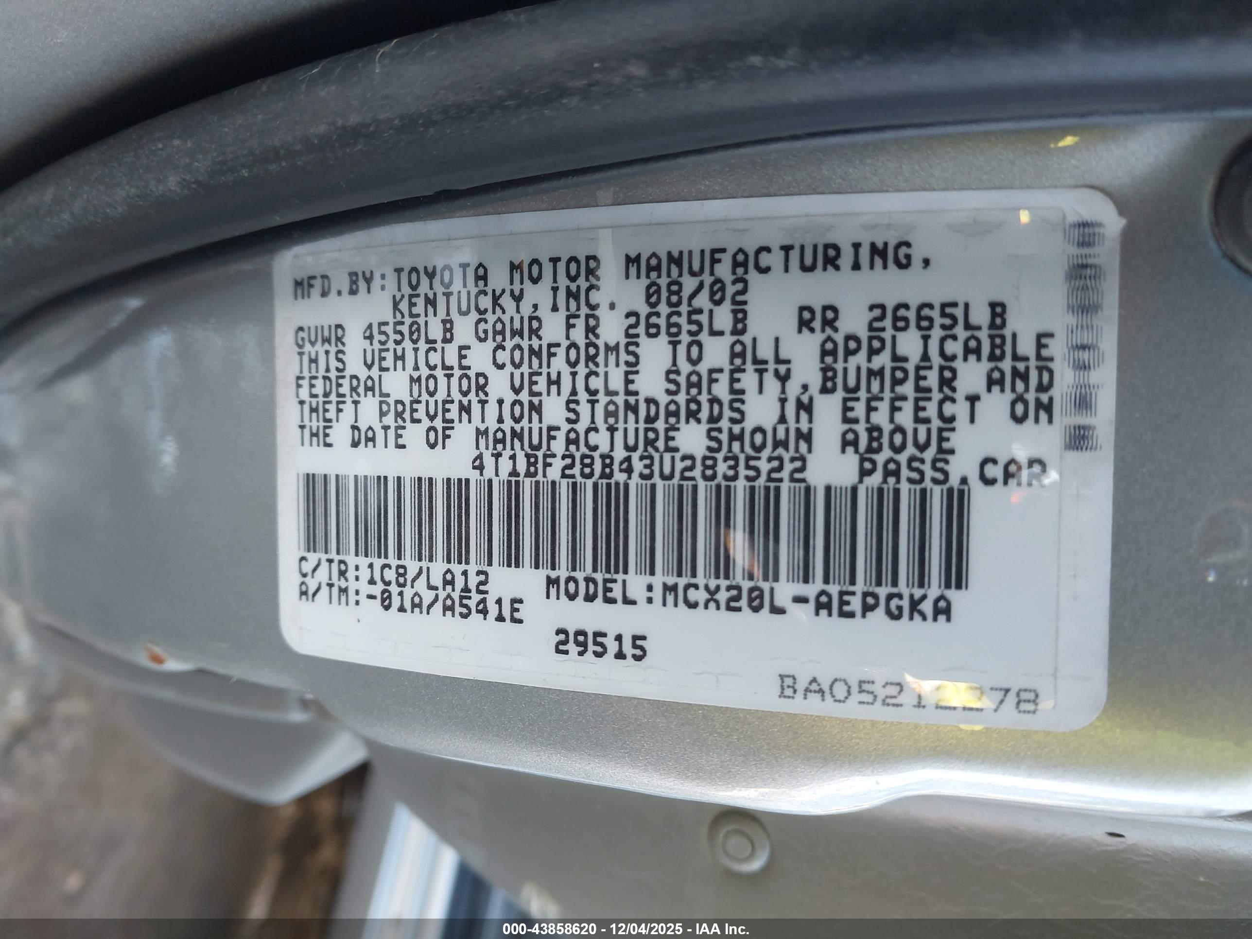 TOYOTA AVALON image 9