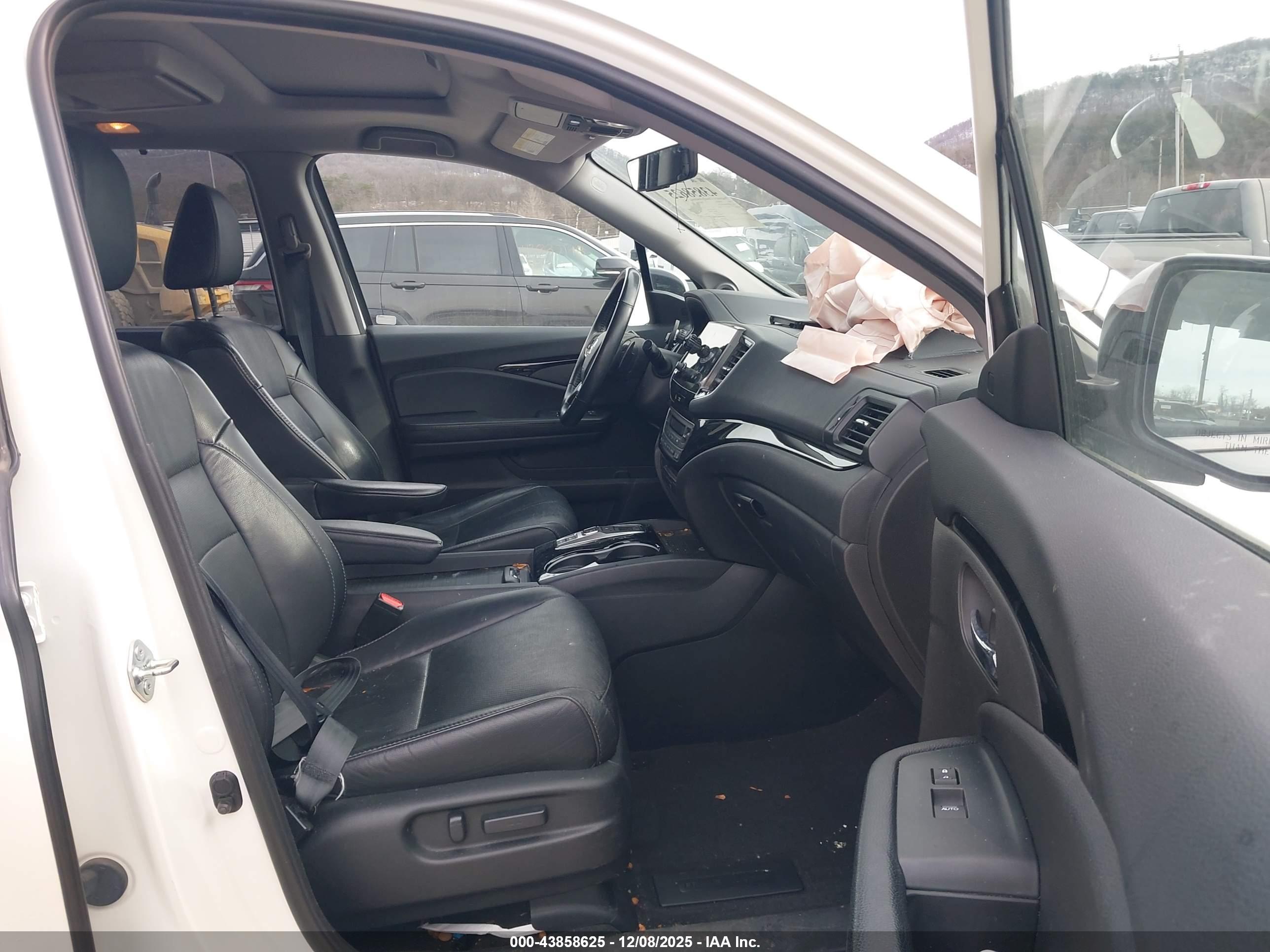 HONDA PILOT image 5