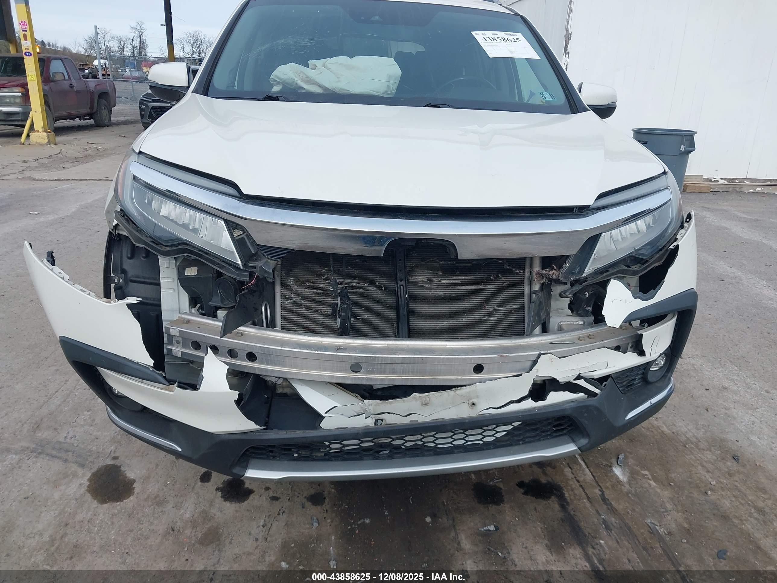 HONDA PILOT image 6