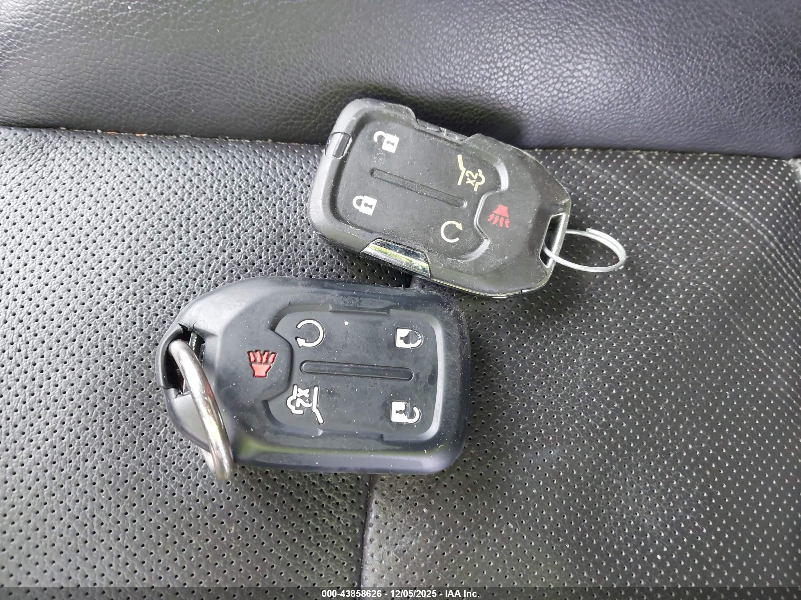GMC TERRAIN image 11