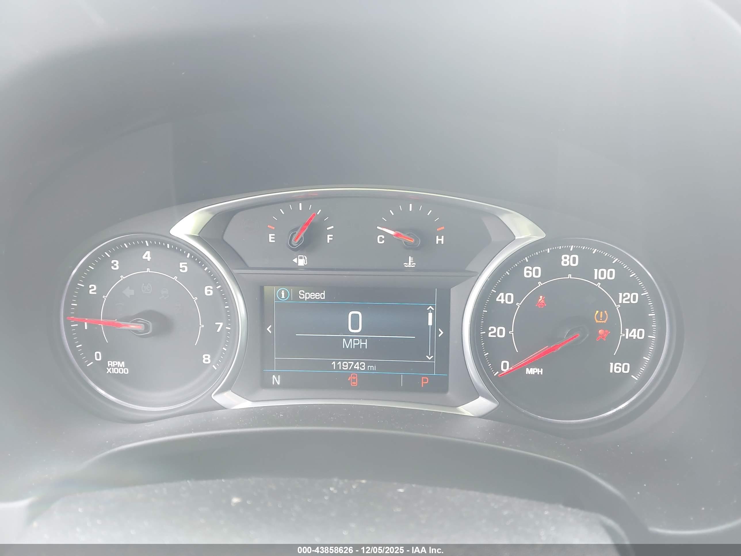 GMC TERRAIN image 7