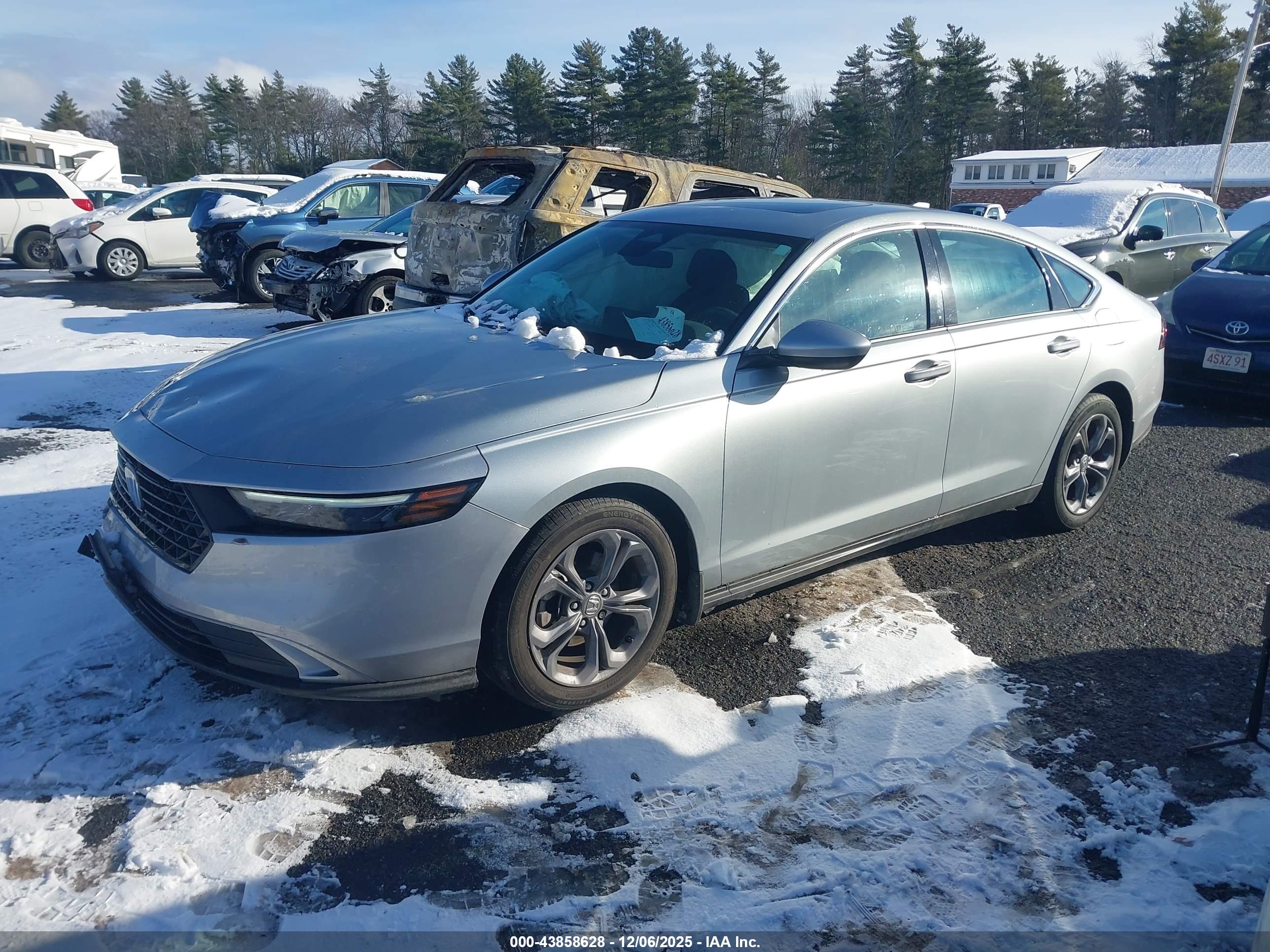 HONDA ACCORD image 2