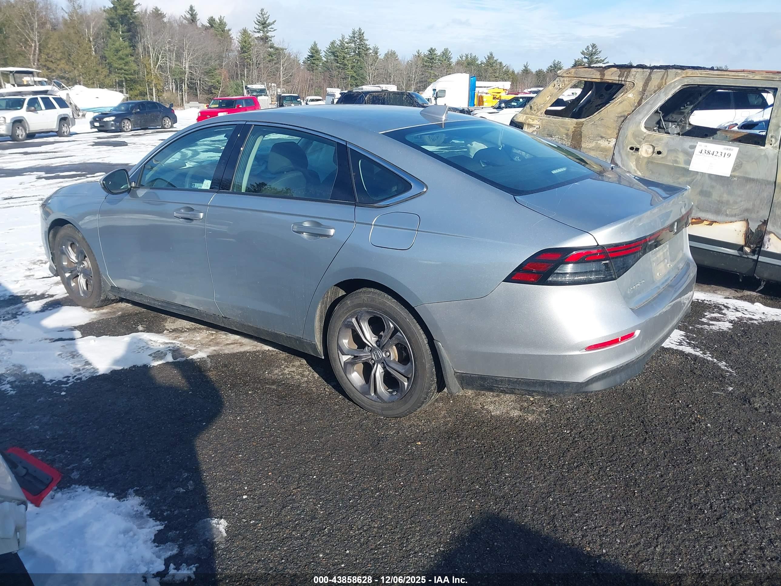HONDA ACCORD image 3