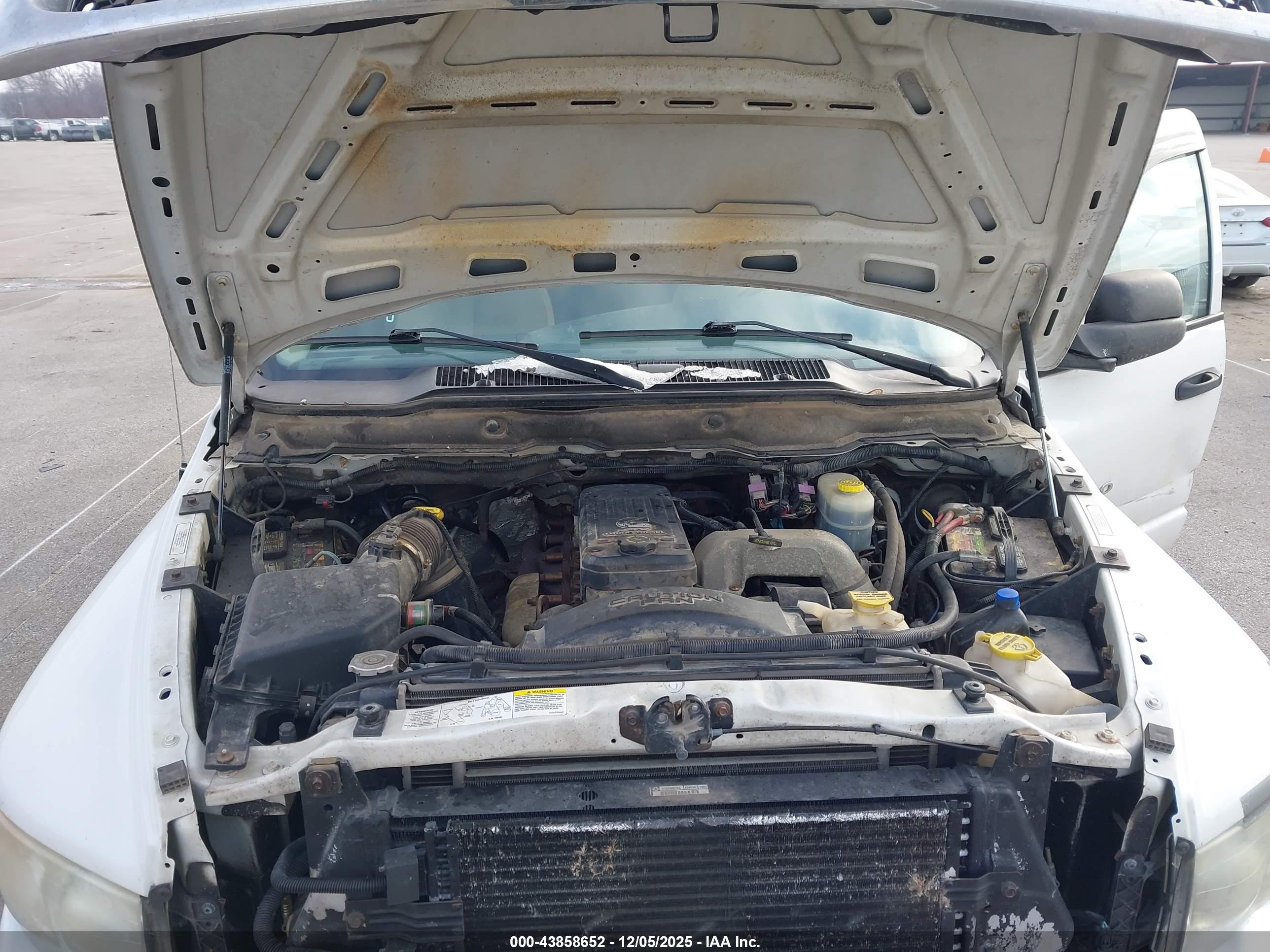 DODGE RAM image 10