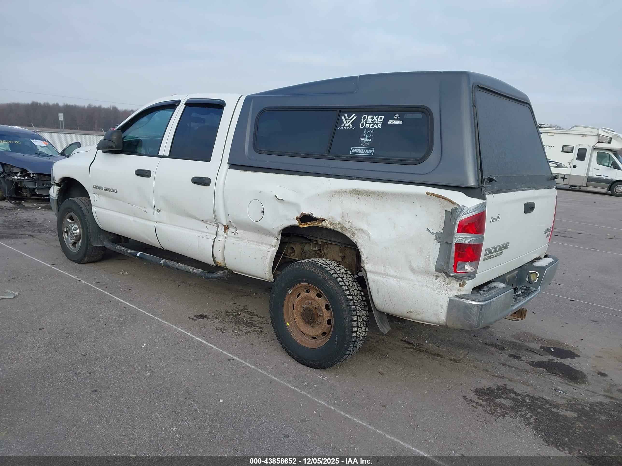 DODGE RAM image 3