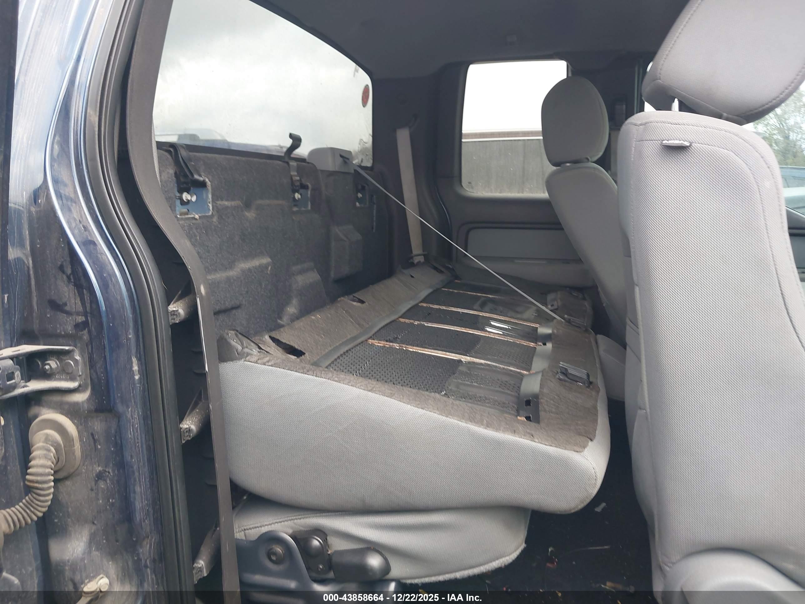FORD F-150 image 8