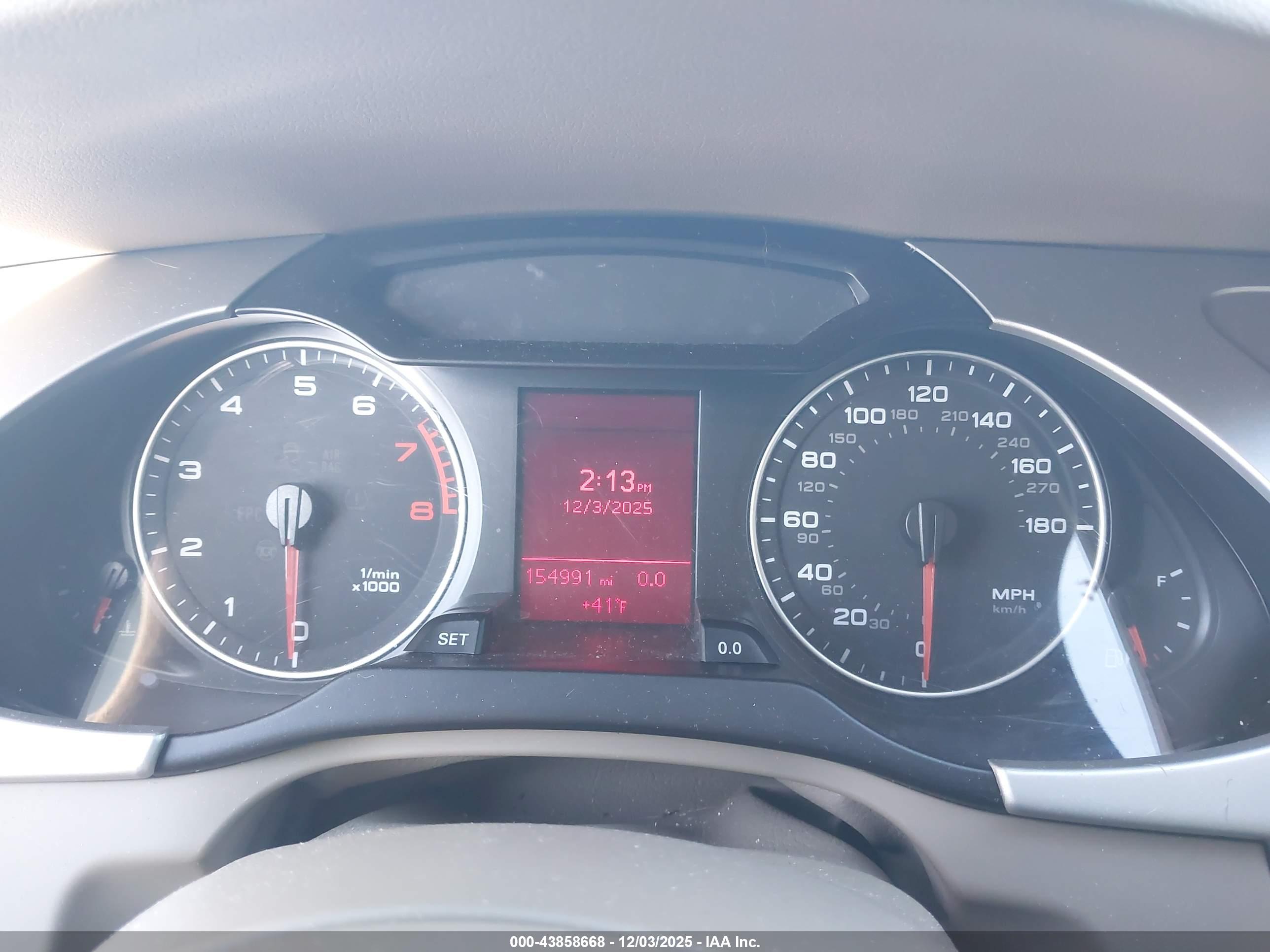AUDI A4 image 7
