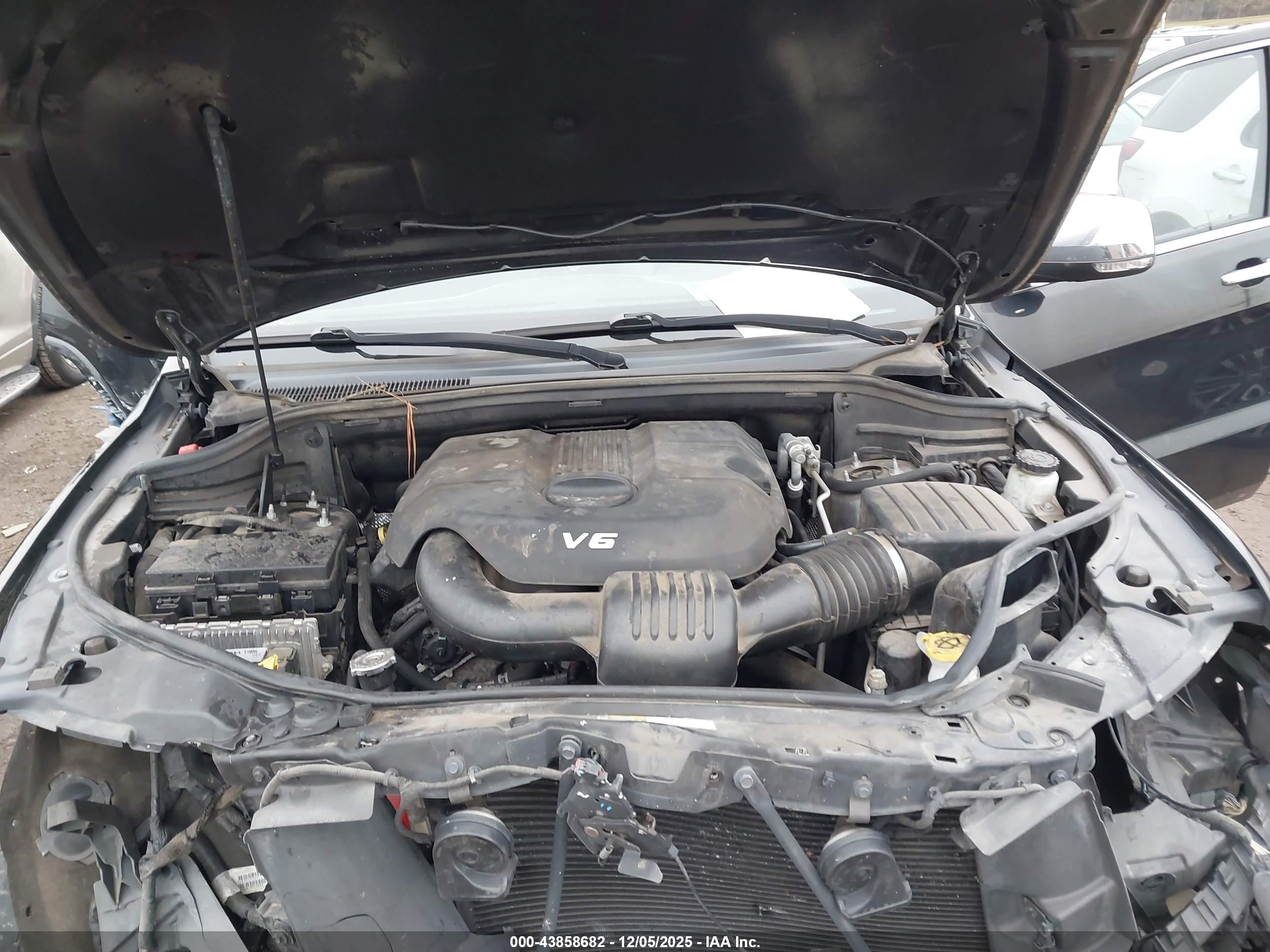 JEEP GRAND image 10