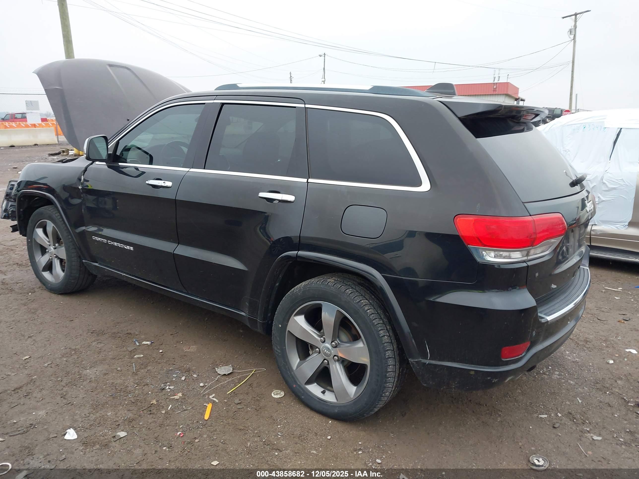 JEEP GRAND image 3