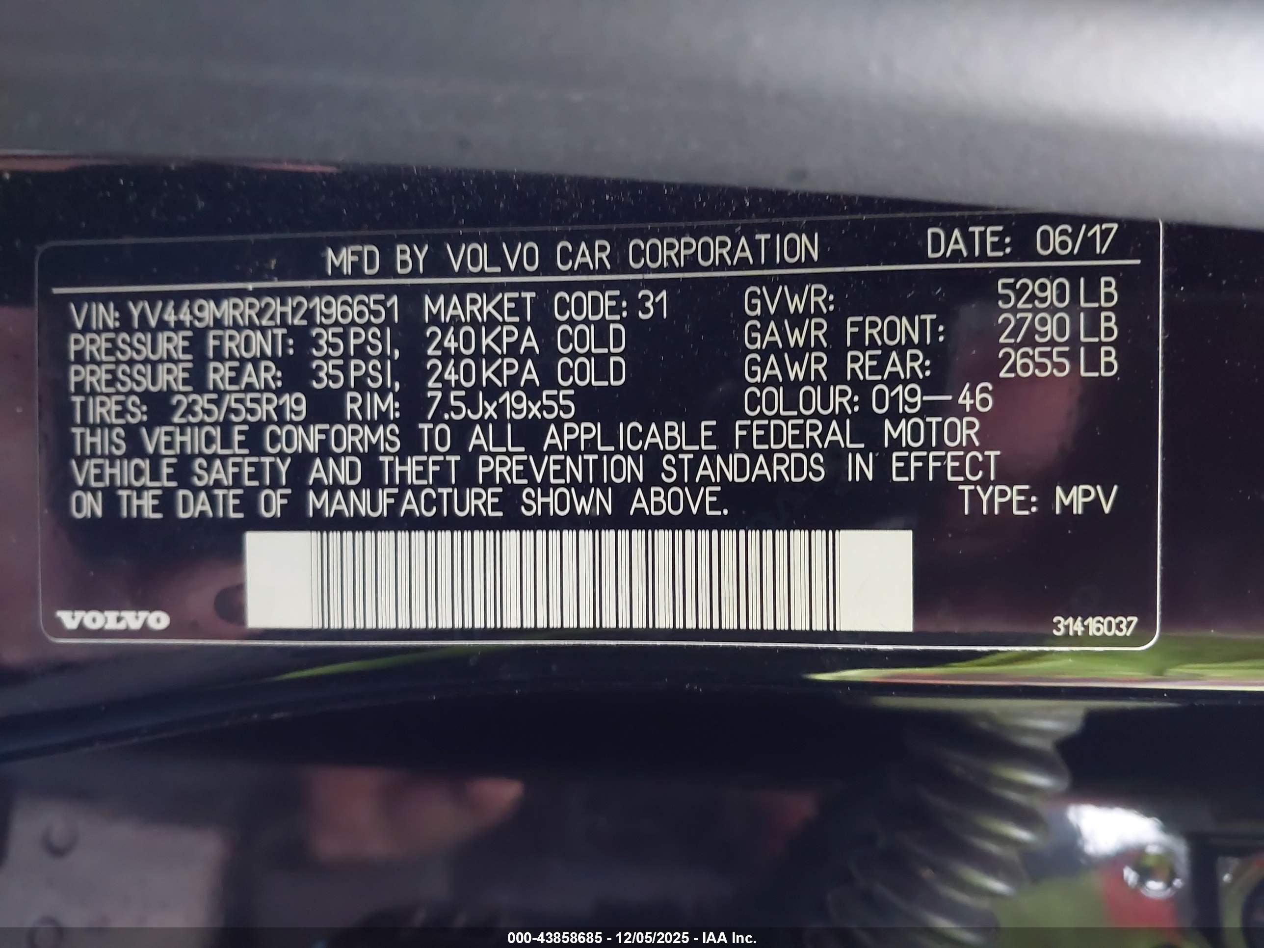VOLVO XC60 image 9