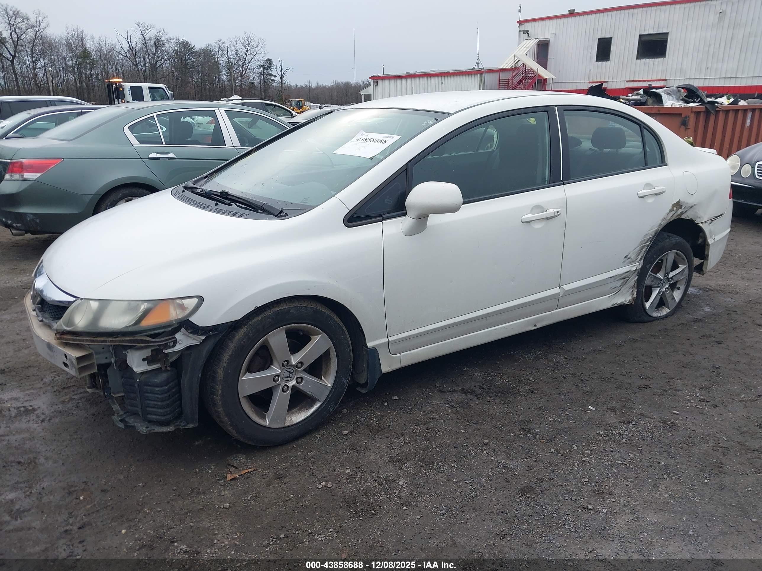 HONDA CIVIC image 2