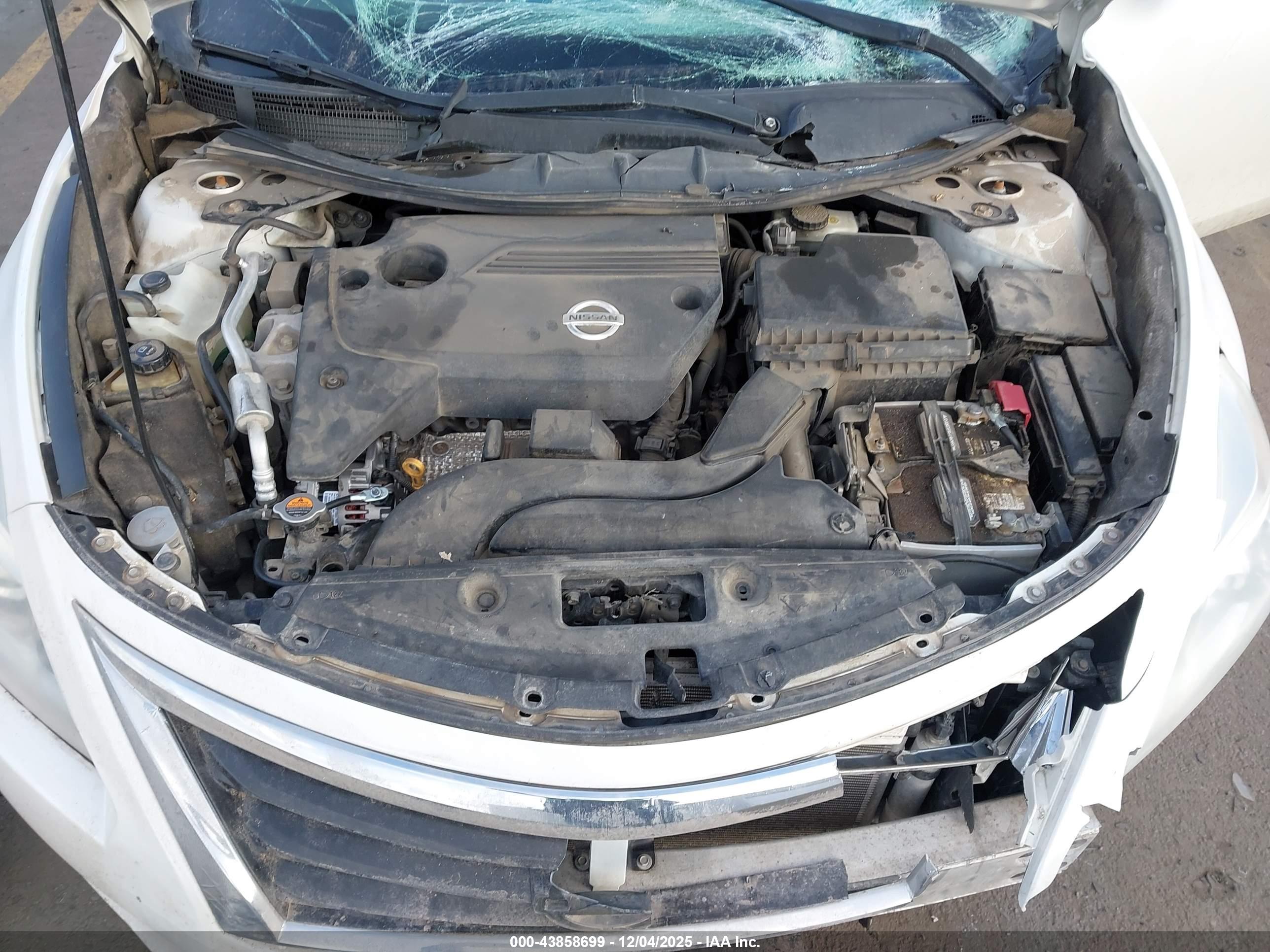 NISSAN ALTIMA image 10
