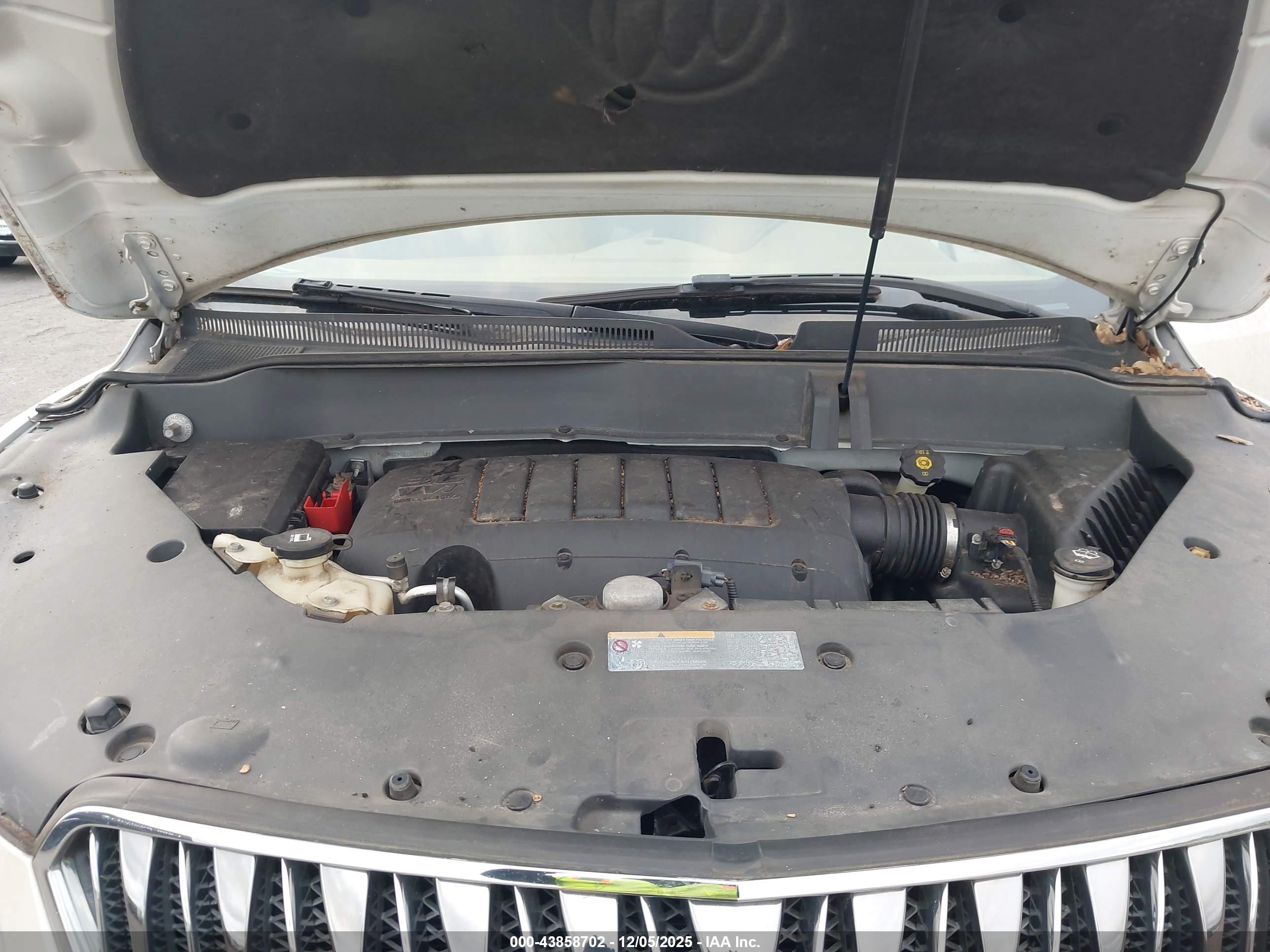 BUICK ENCLAVE image 10