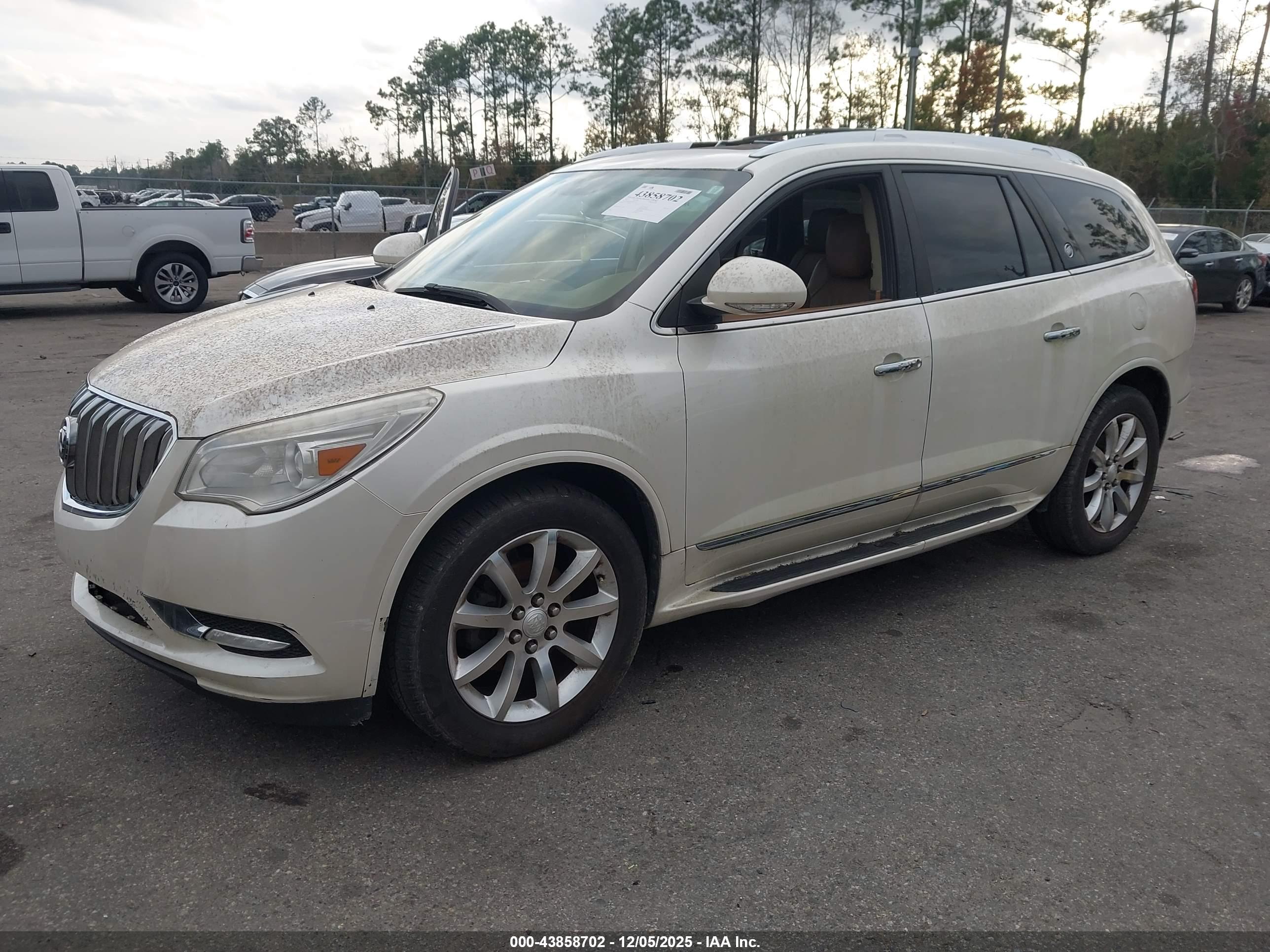 BUICK ENCLAVE image 2