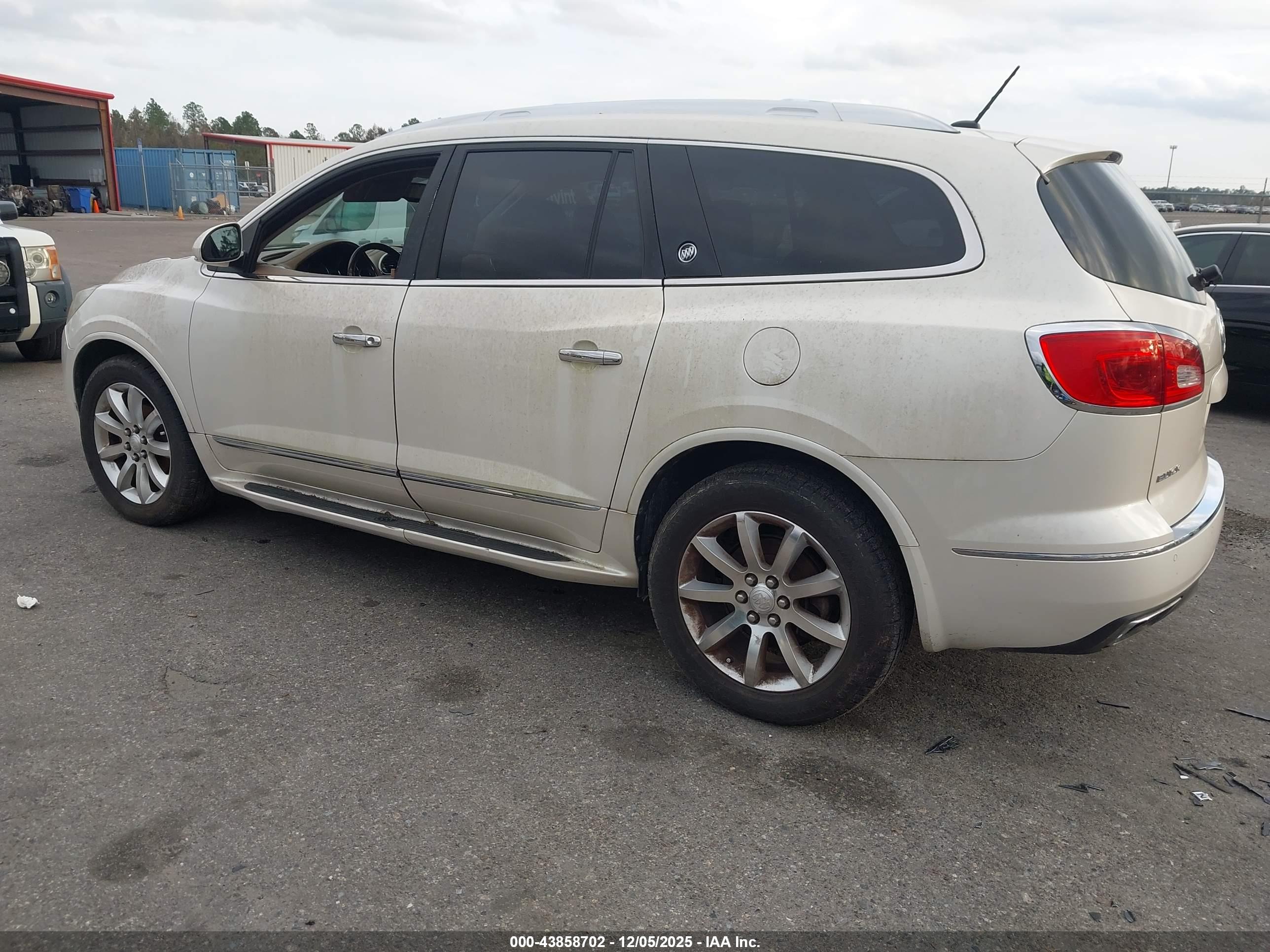 BUICK ENCLAVE image 3