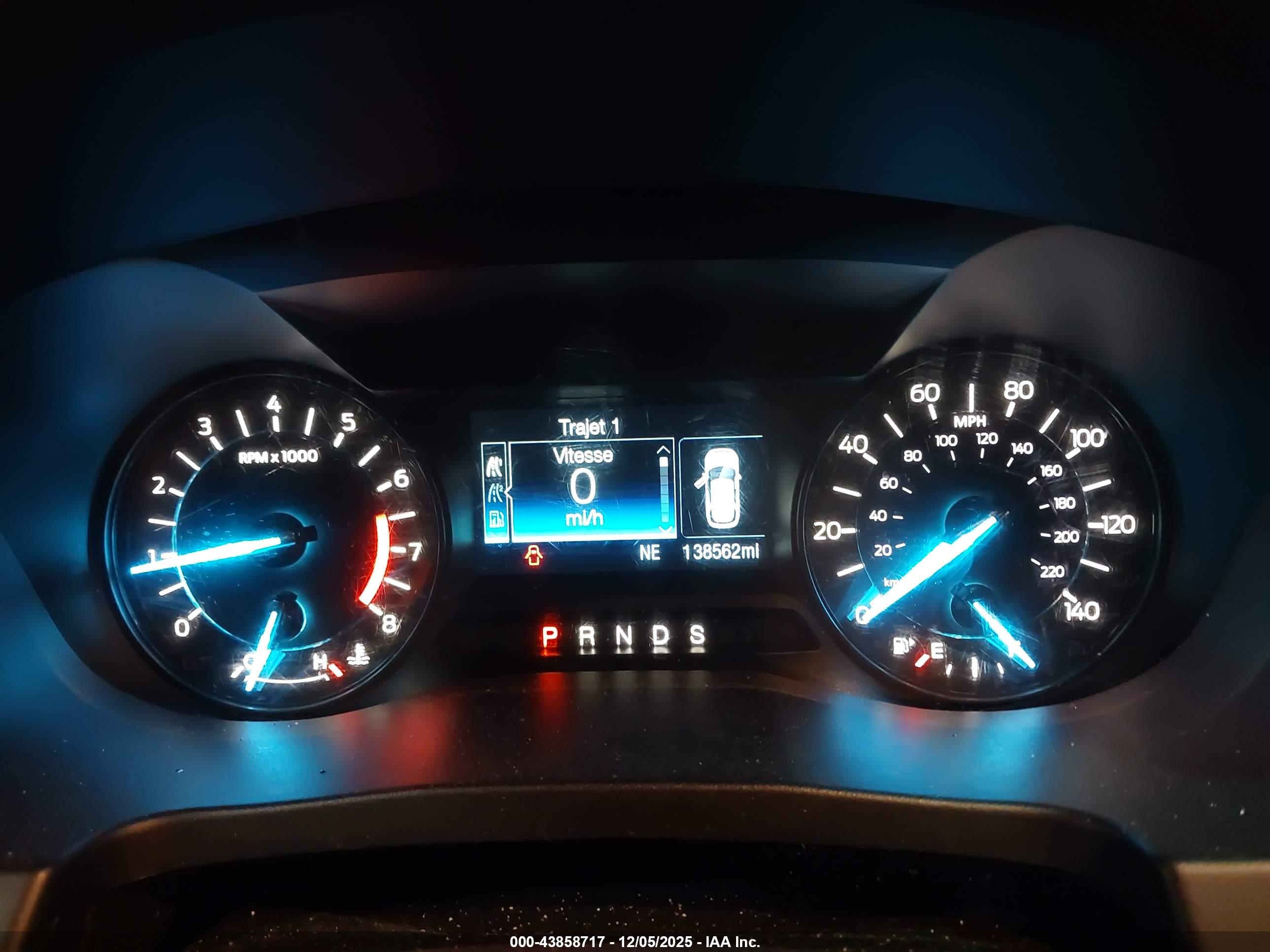 FORD EXPLORER image 7
