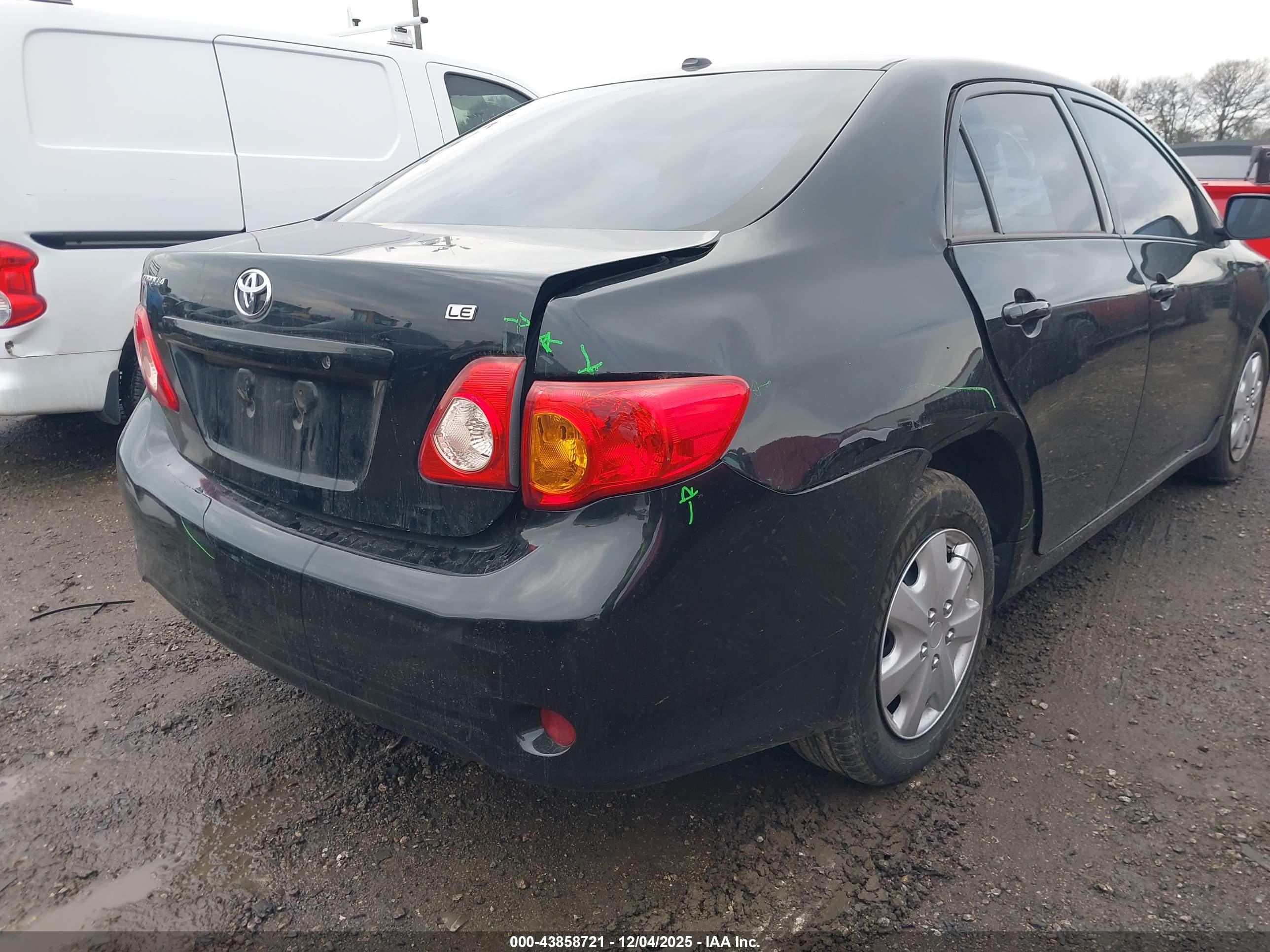 TOYOTA COROLLA image 6
