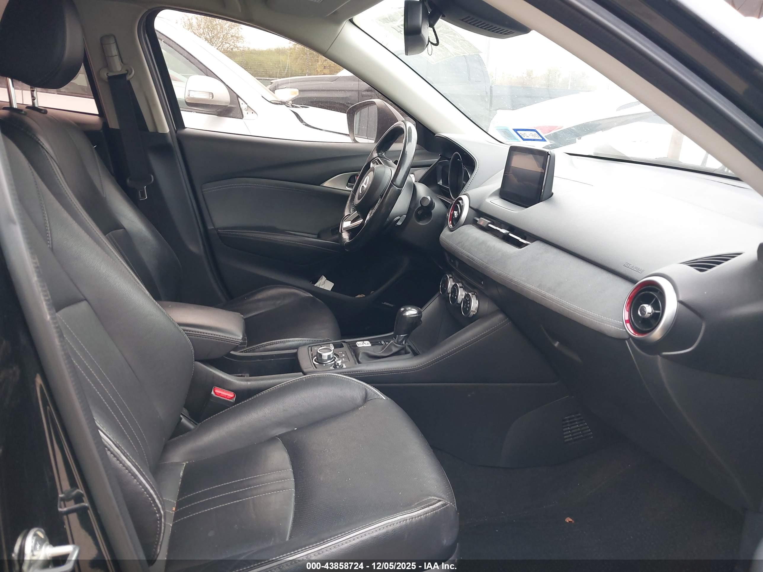 MAZDA CX-3 image 5