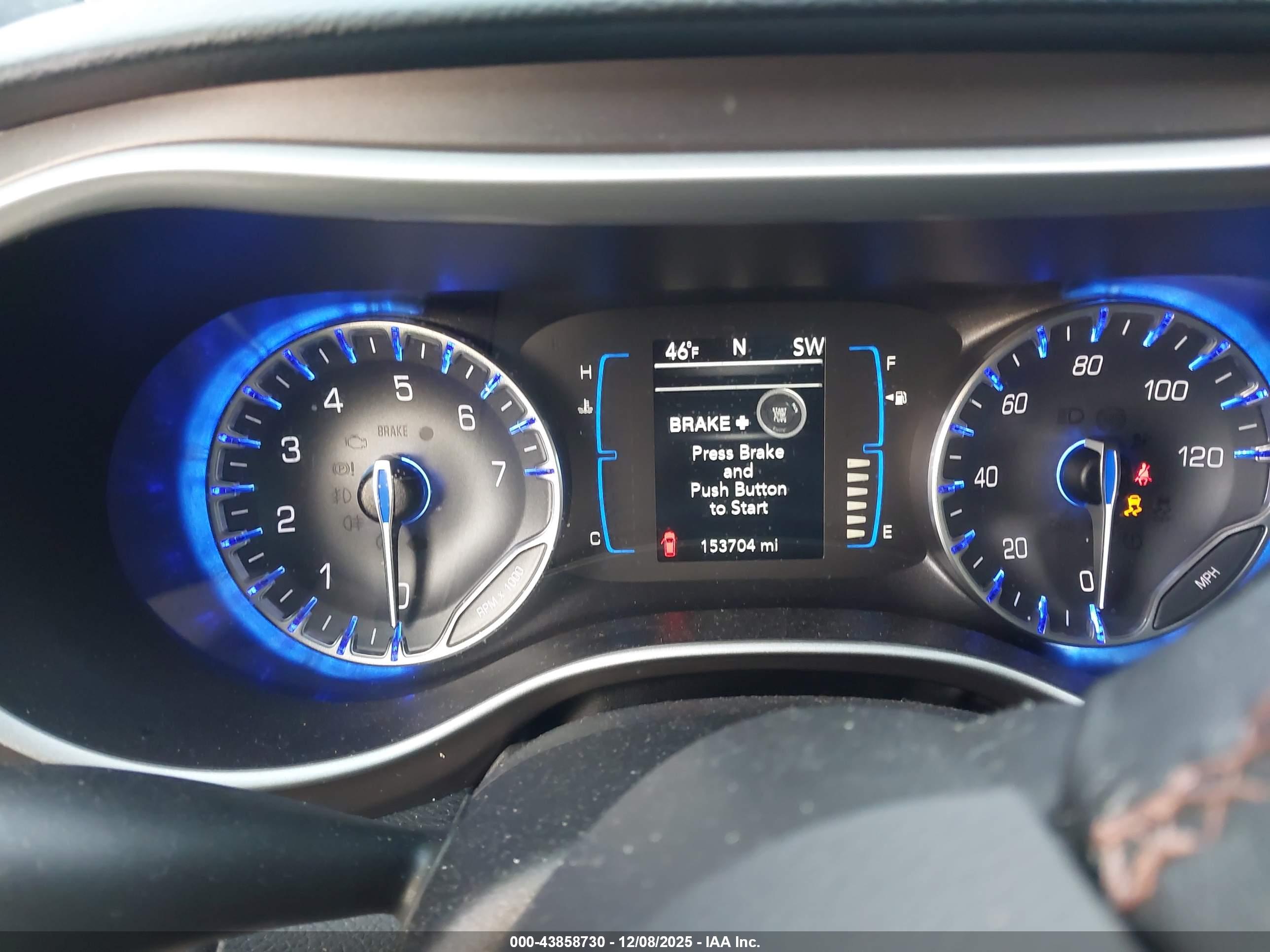 CHRYSLER PACIFICA image 7