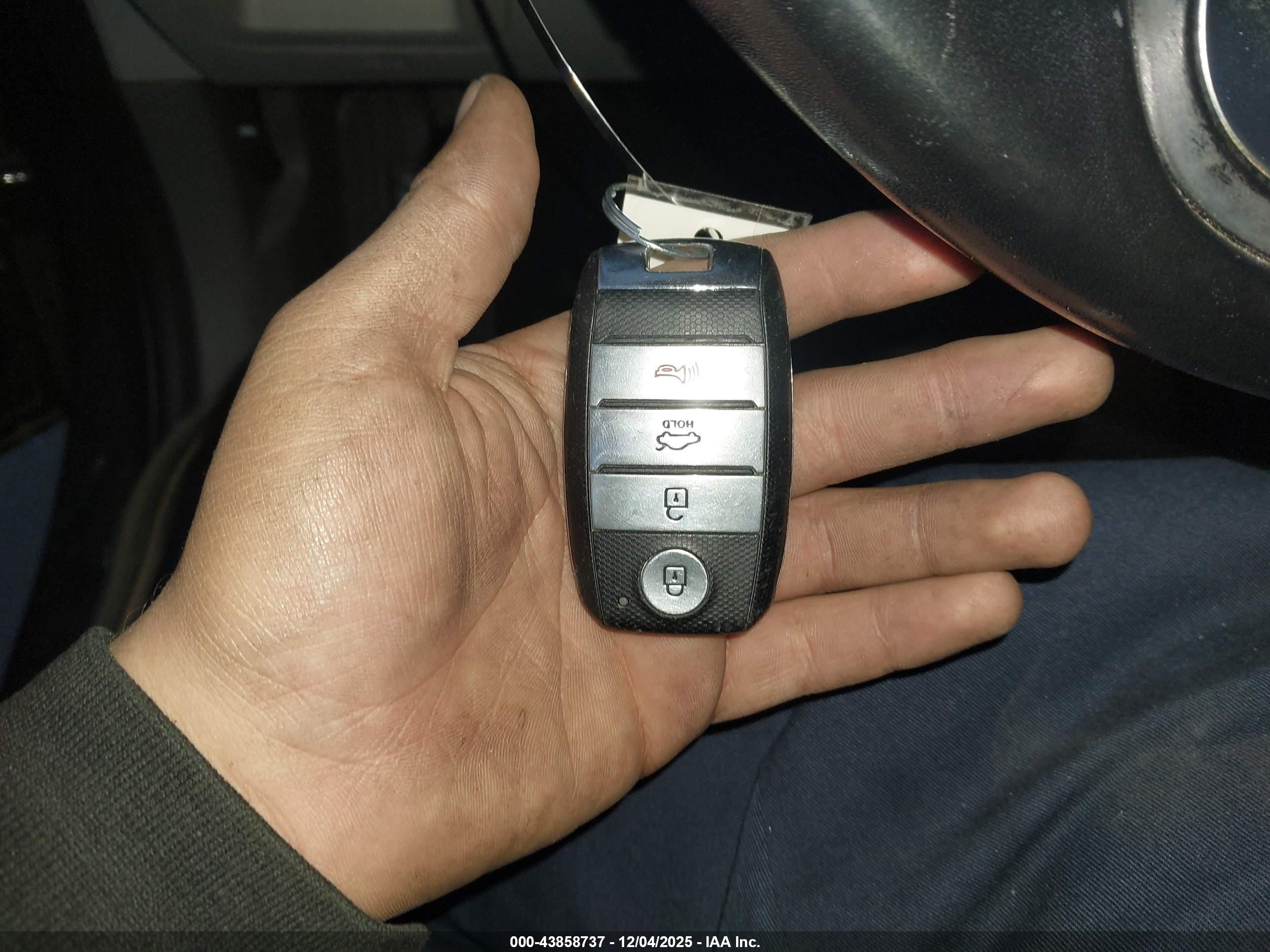 KIA OPTIMA image 11