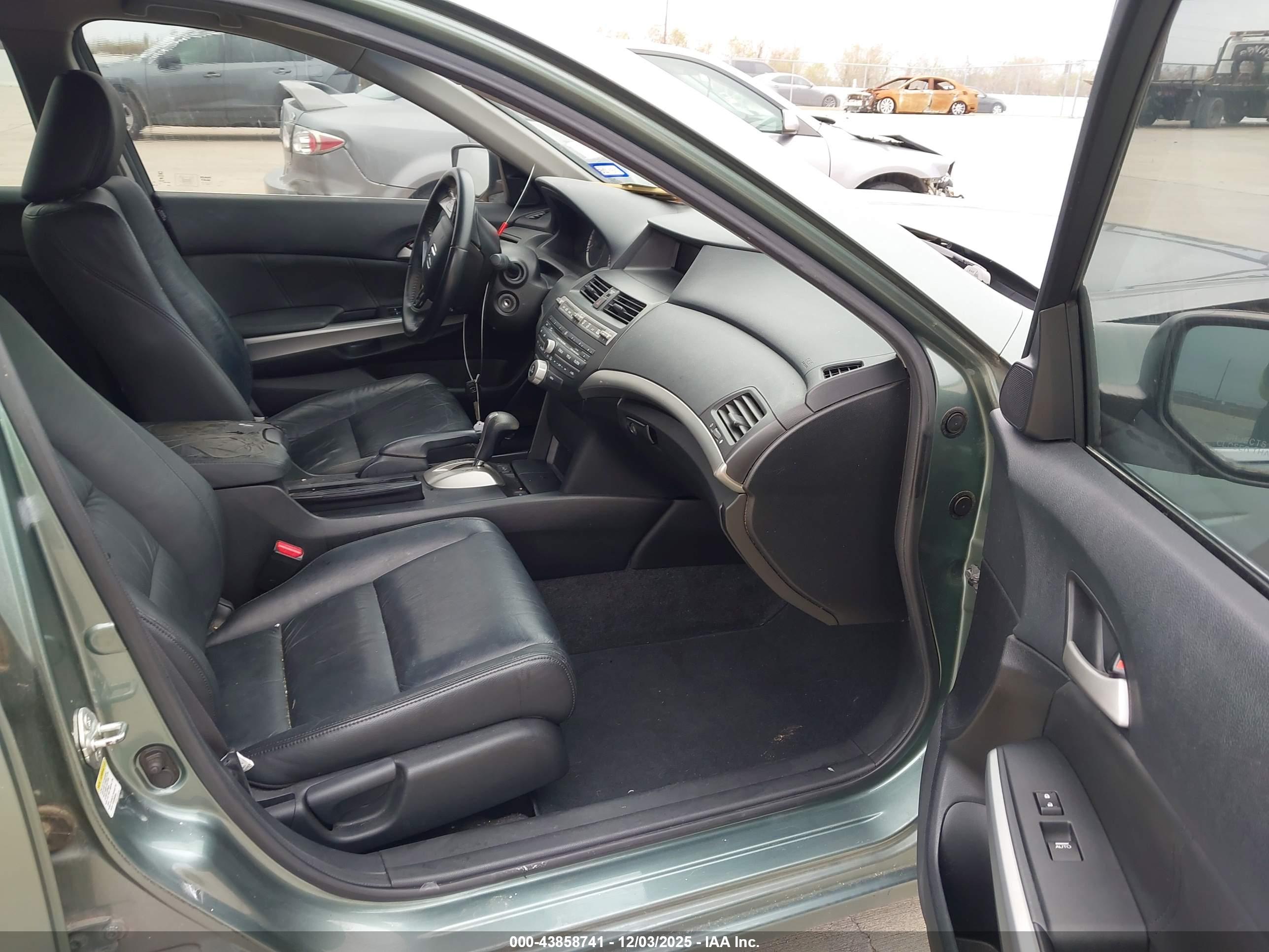 HONDA ACCORD image 5