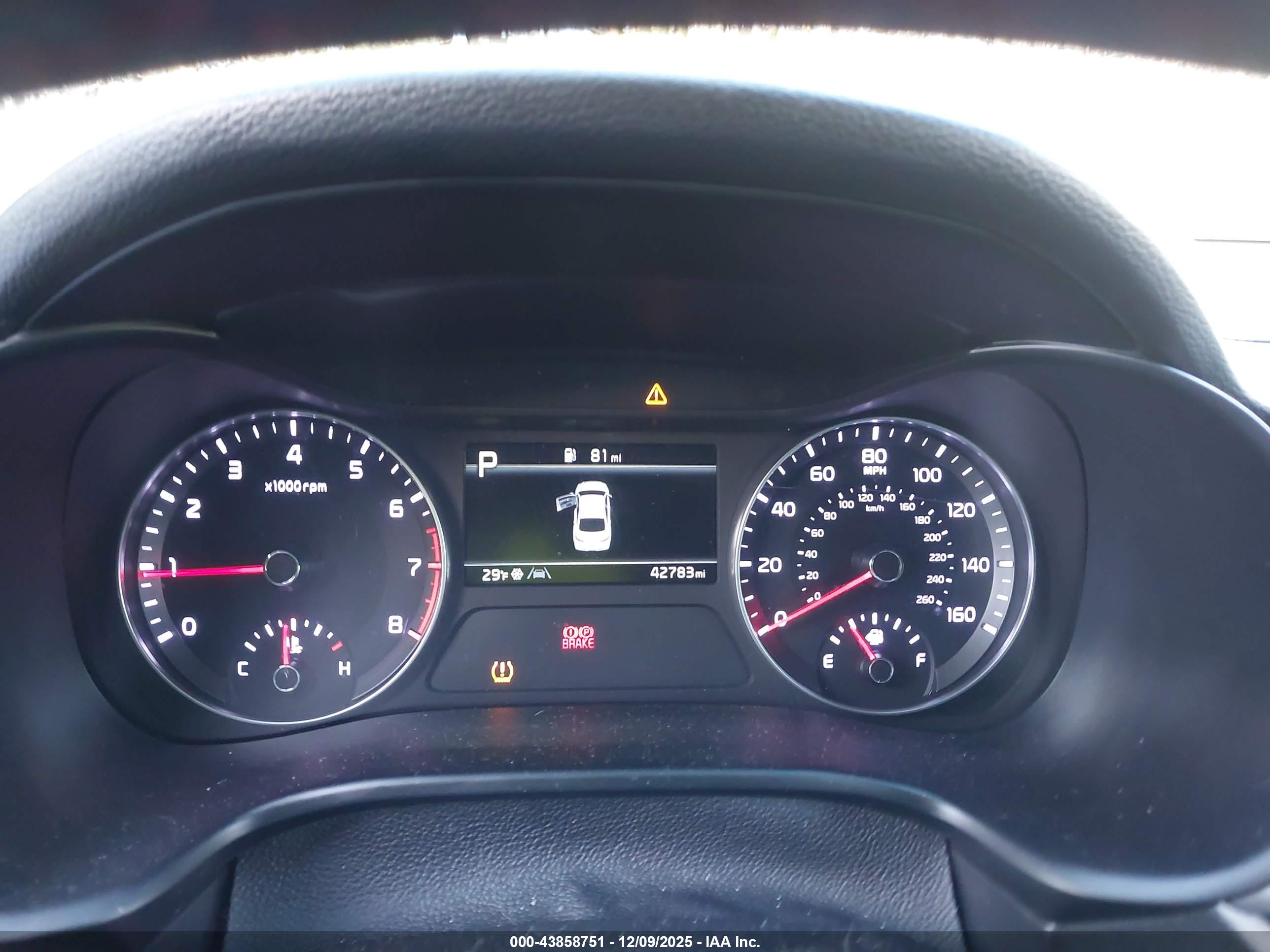 KIA FORTE image 7